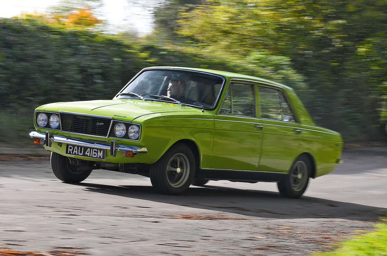 Classic & Sports Car – Morris Marina vs Hillman Hunter vs Vauxhall Cavalier: sales pitch