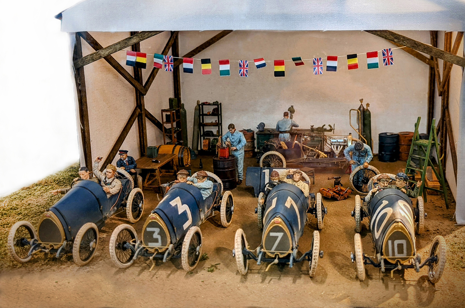 Classic & Sports Car – Motoring art: Velasor