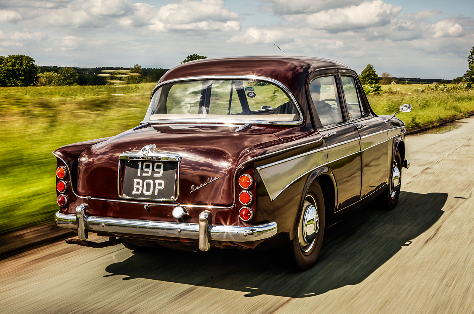 Classic & Sports Car – Wolseley 1500 vs Singer Gazelle: middleweights for middle England