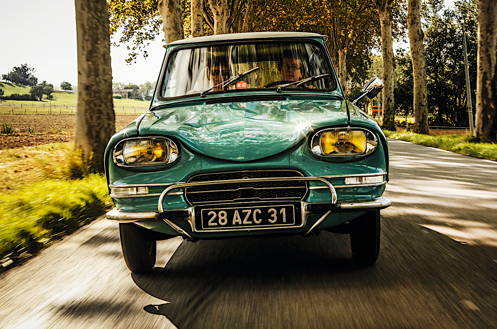 Classic & Sports Car – 1948’s game changers: Citroën 2CV