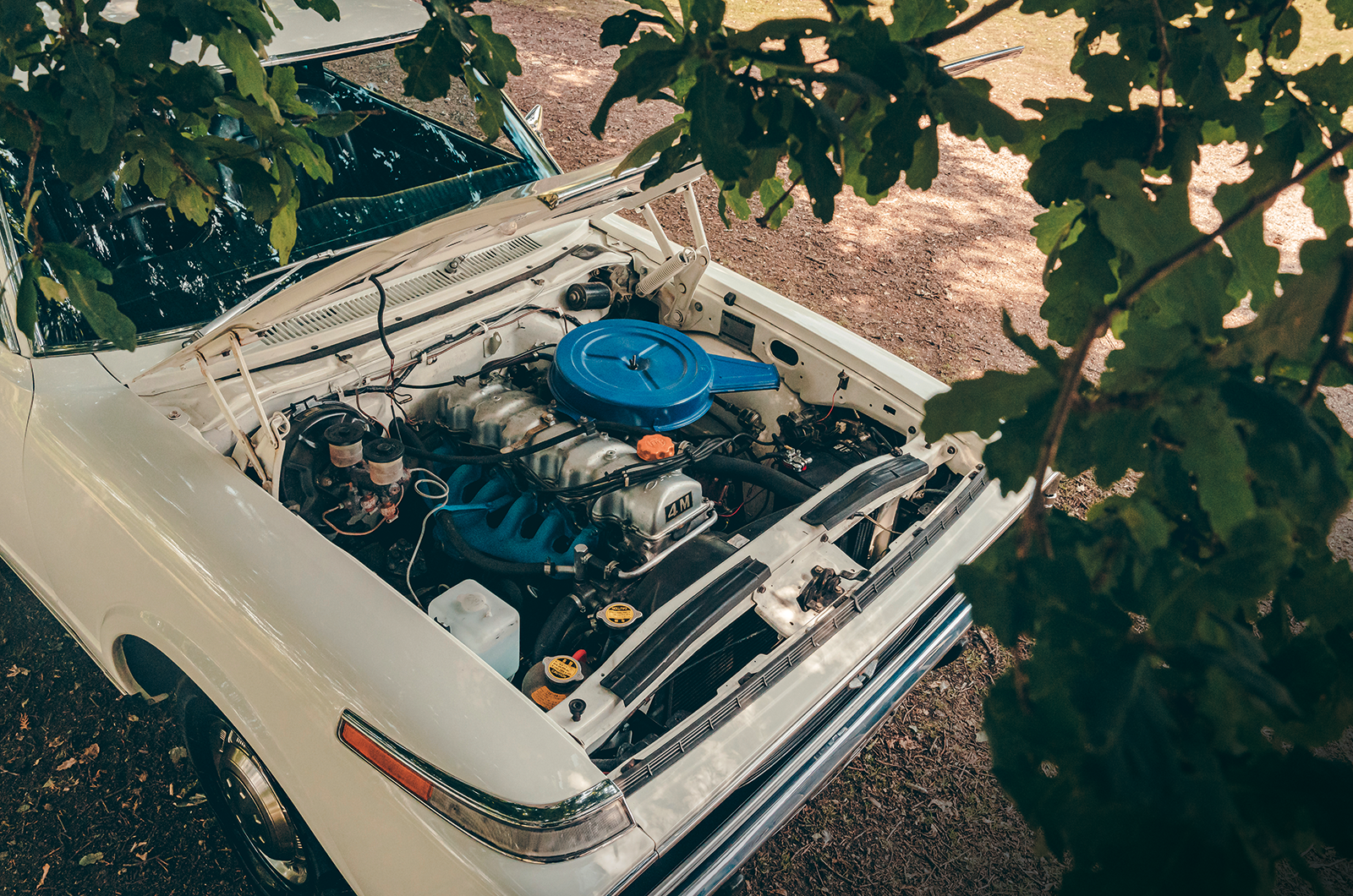 Classic & Sports Car – Toyota Crown: foreign affairs