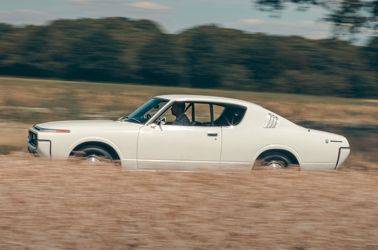 Classic & Sports Car – Toyota Crown: foreign affairs