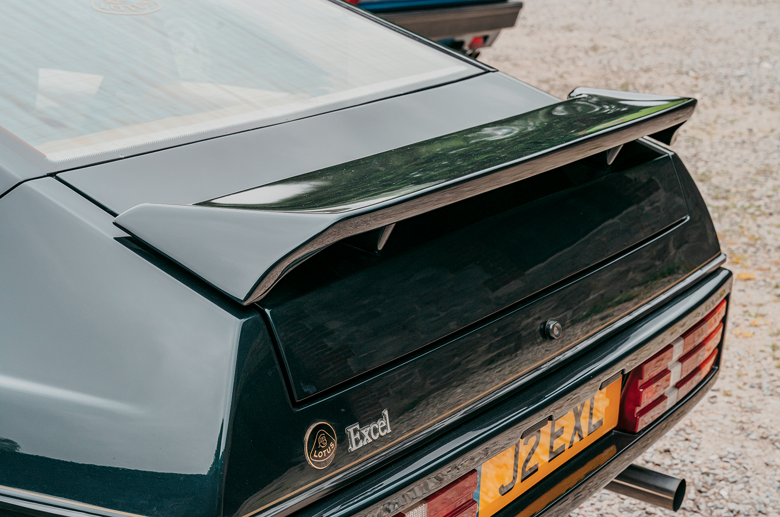 Classic & Sports Car – Ferrari Mondial vs Porsche 911 vs Alpine GTA vs Lotus Excel: 2+2 equals phwoar