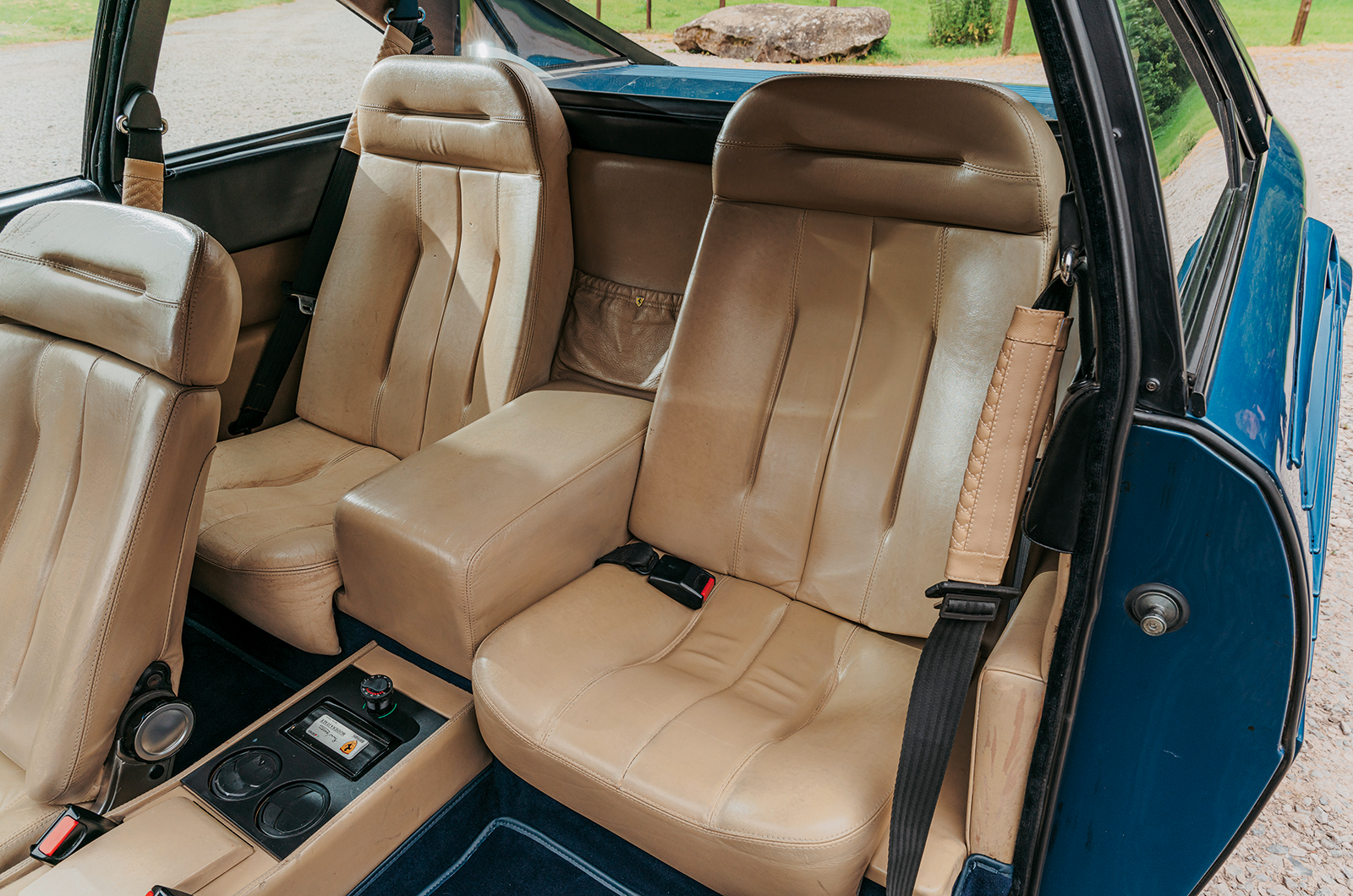 Classic & Sports Car – Ferrari Mondial vs Porsche 911 vs Alpine GTA vs Lotus Excel: 2+2 equals phwoar