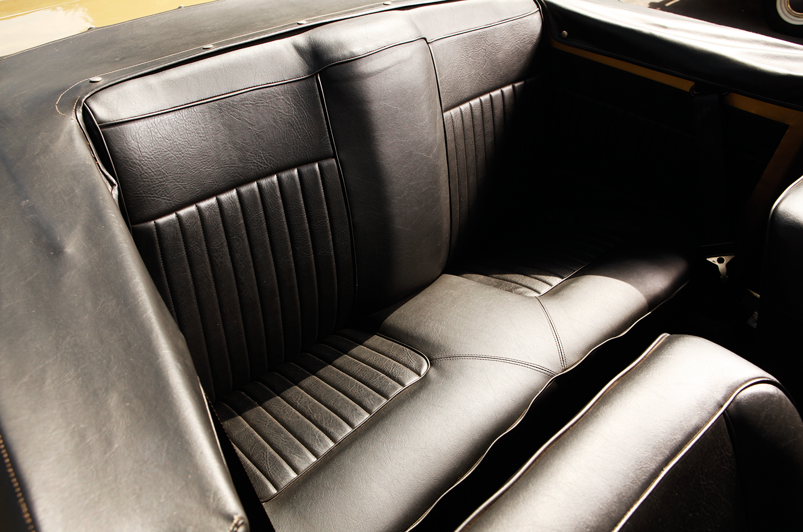 Classic & Sports Car – Ford Corsair: the Thunderbird from Halewood