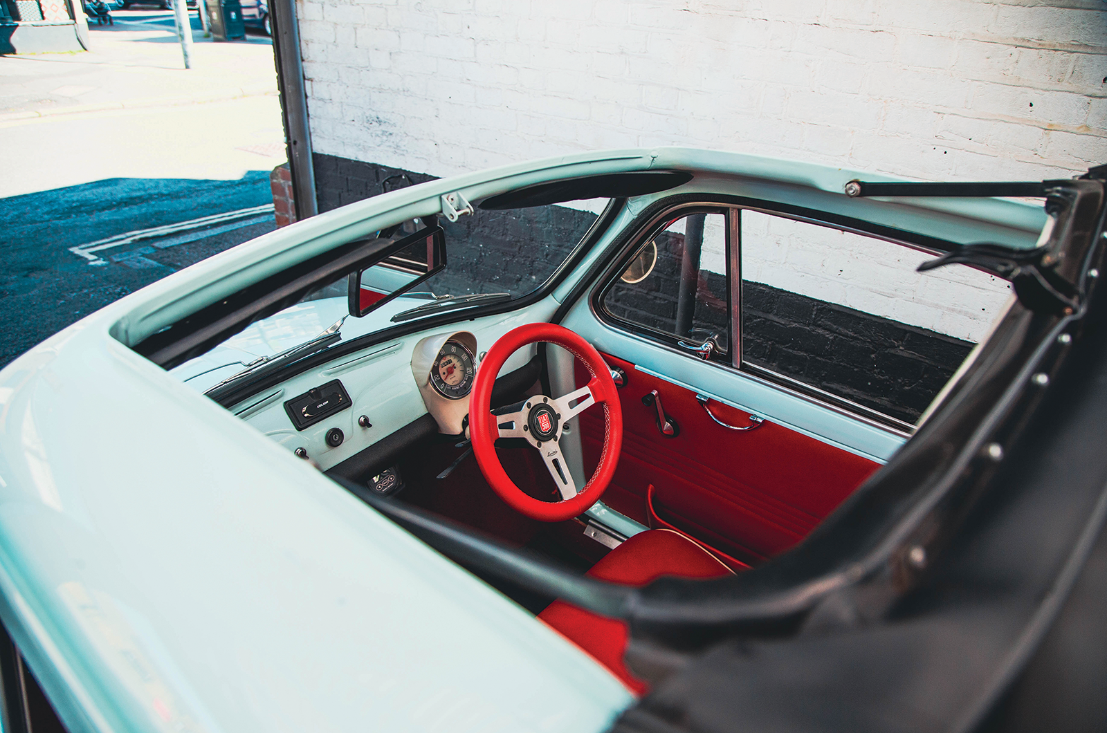 Classic & Sports Car – Electric Fiat 500: shock therapy