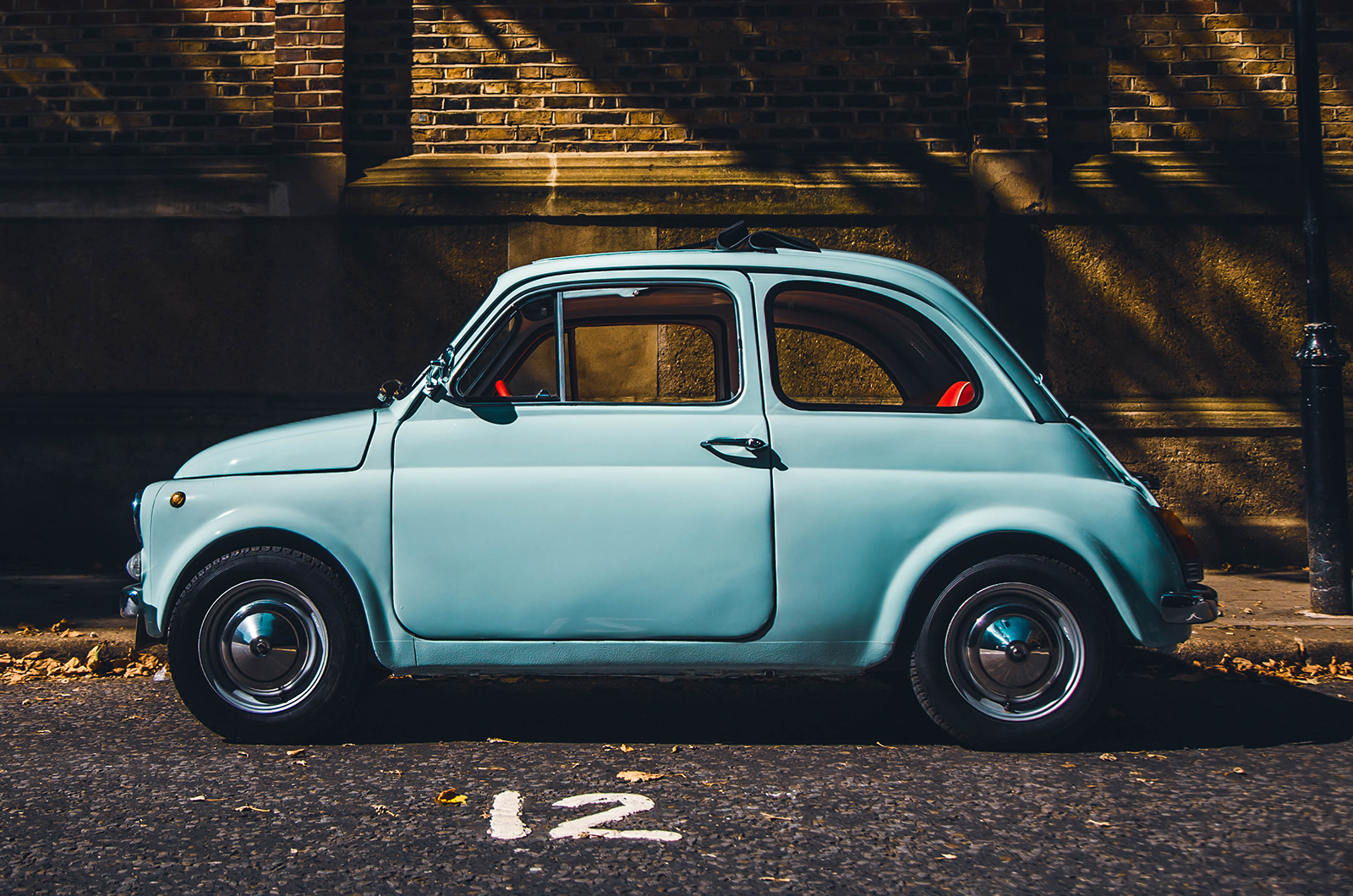 Classic & Sports Car – Electric Fiat 500: shock therapy