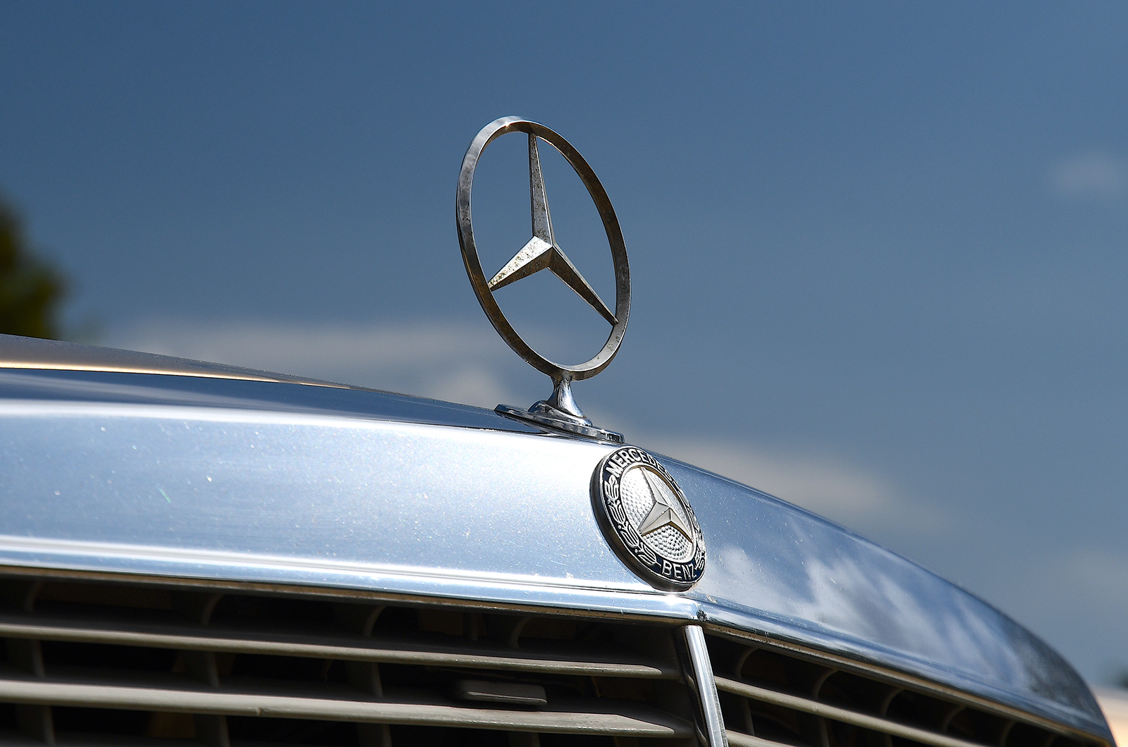 Classic & Sports Car – Cadillac Seville vs Mercedes-Benz 300D: transatlantic oil tankers