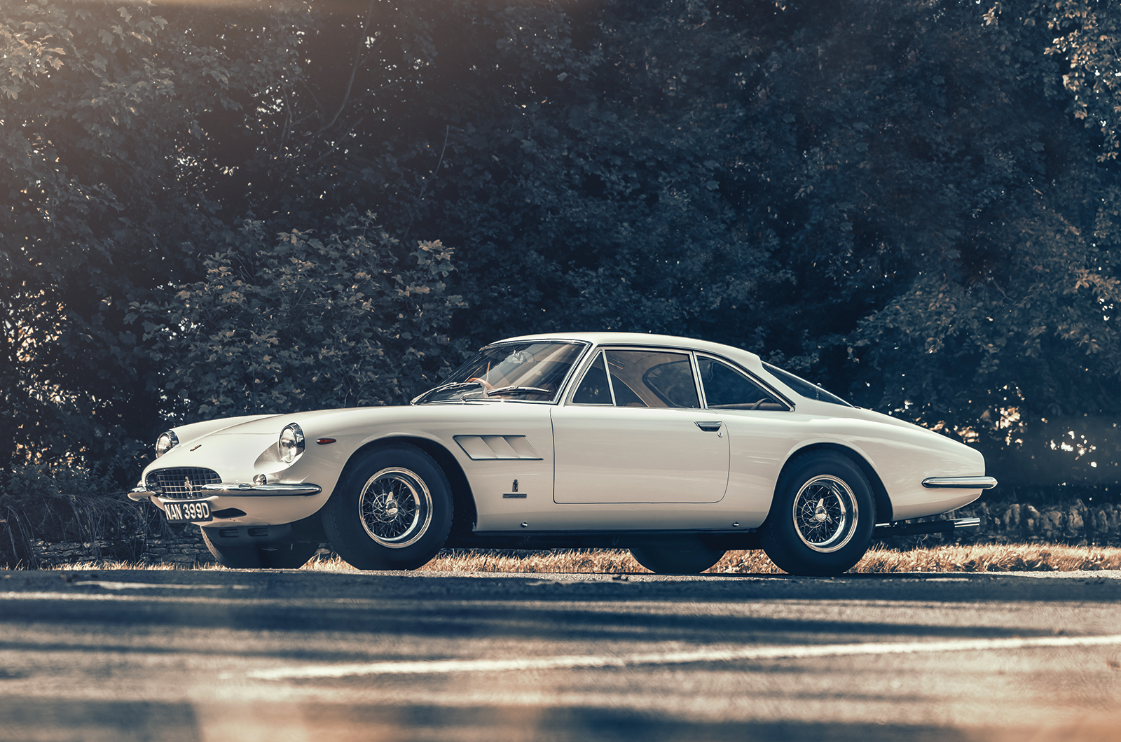 Classic & Sports Car – Ferrari 500 Superfast: the last temptation