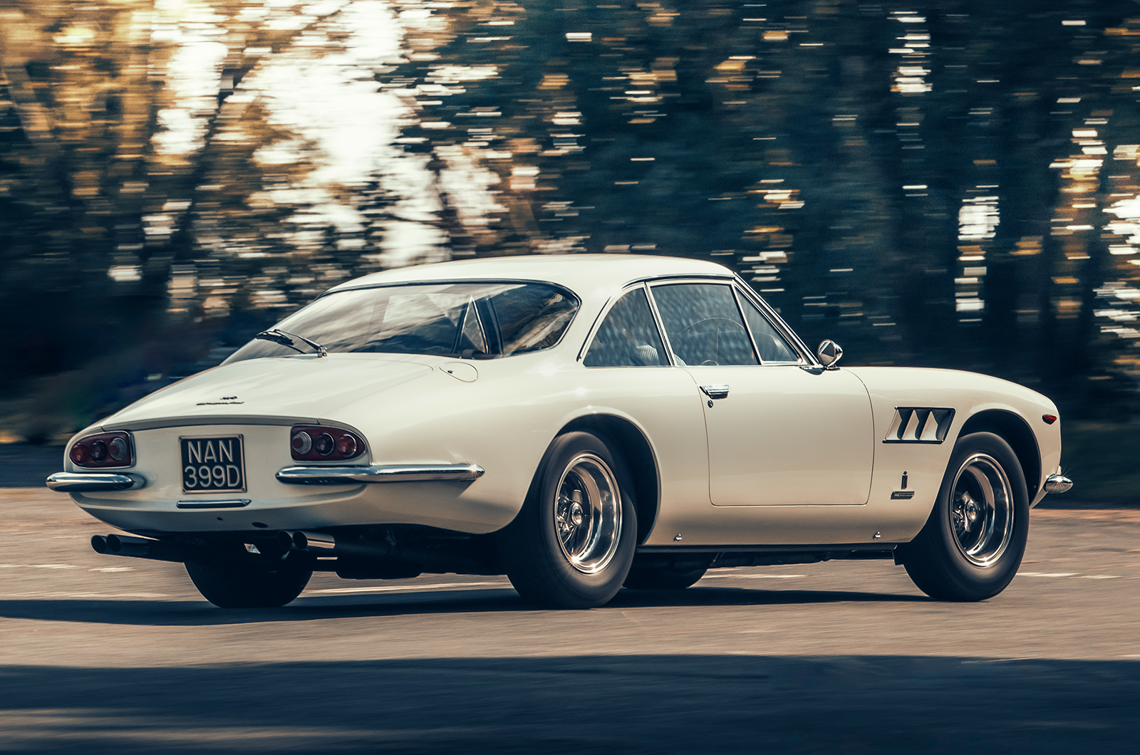 Classic & Sports Car – Ferrari 500 Superfast: the last temptation