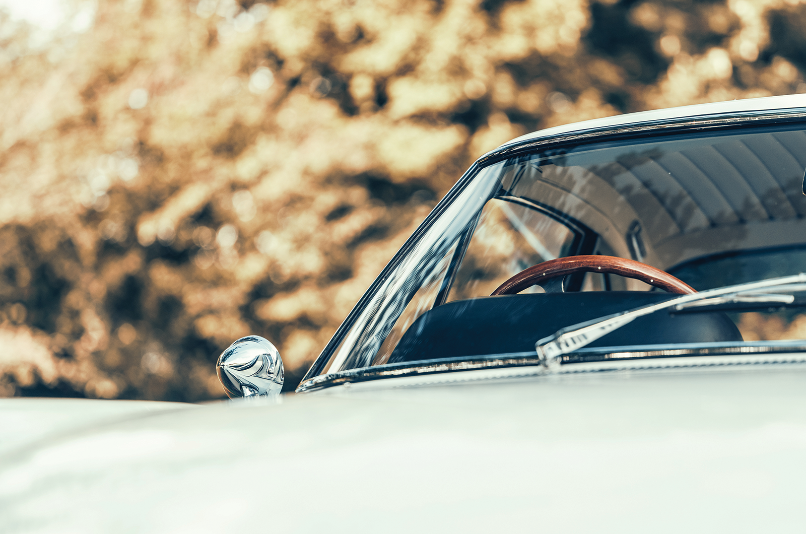 Classic & Sports Car – Ferrari 500 Superfast: the last temptation