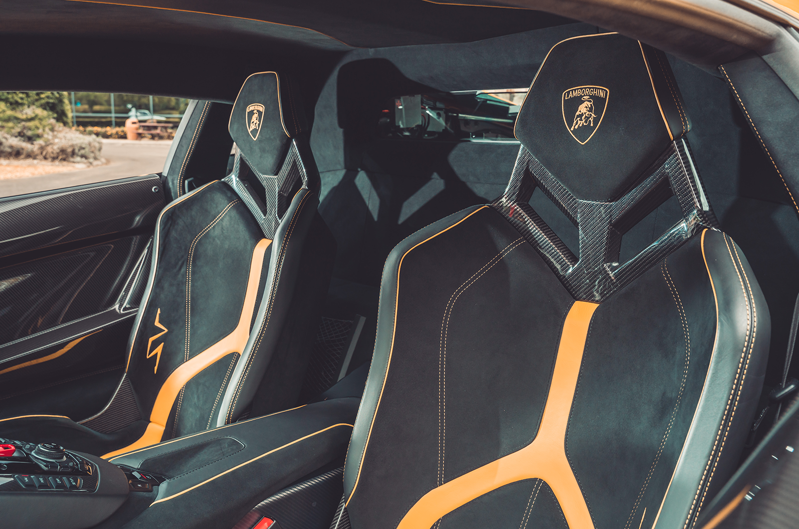 Classic & Sports Car – Lamborghini Countach, Diablo, Murciélago and Aventador: the wild bunch