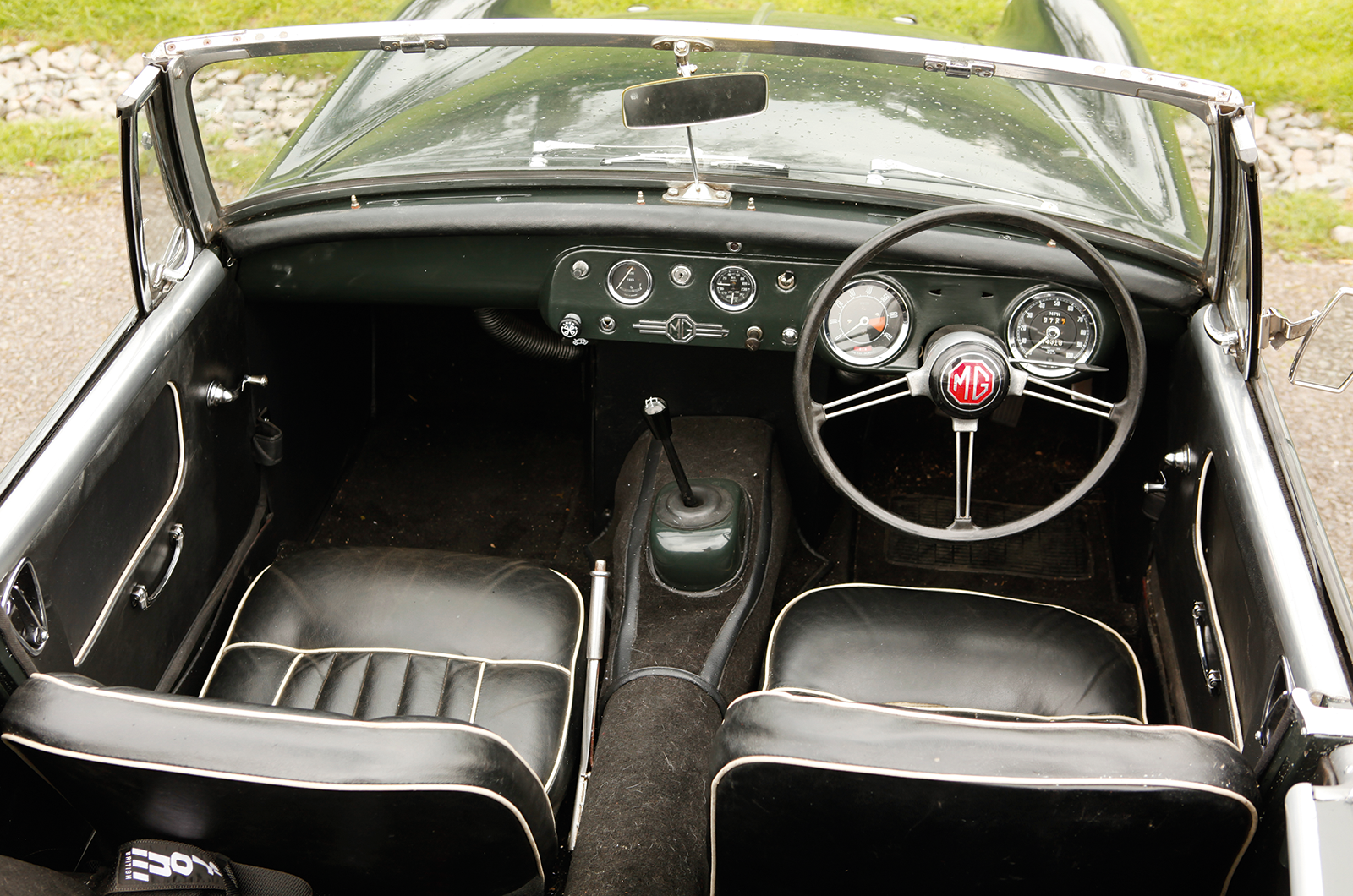 Classic & Sports Car – Austin-Healey Sprite and MG Midget: affordable fun