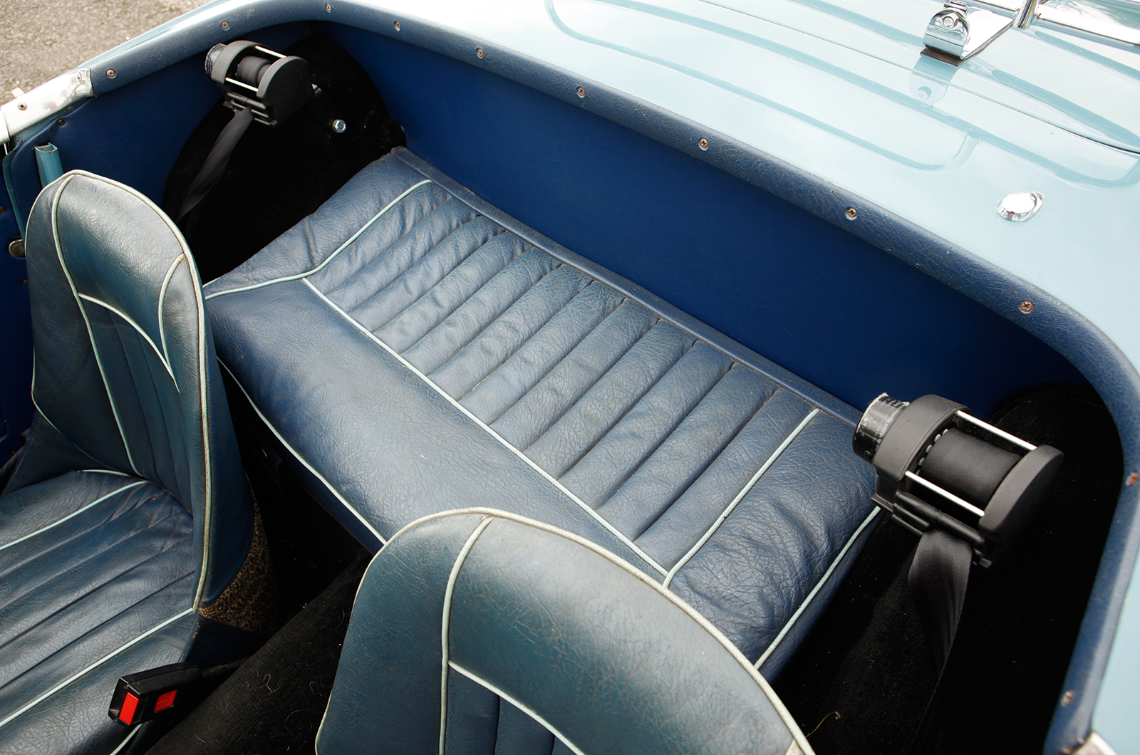 Classic & Sports Car – Austin-Healey Sprite and MG Midget: affordable fun