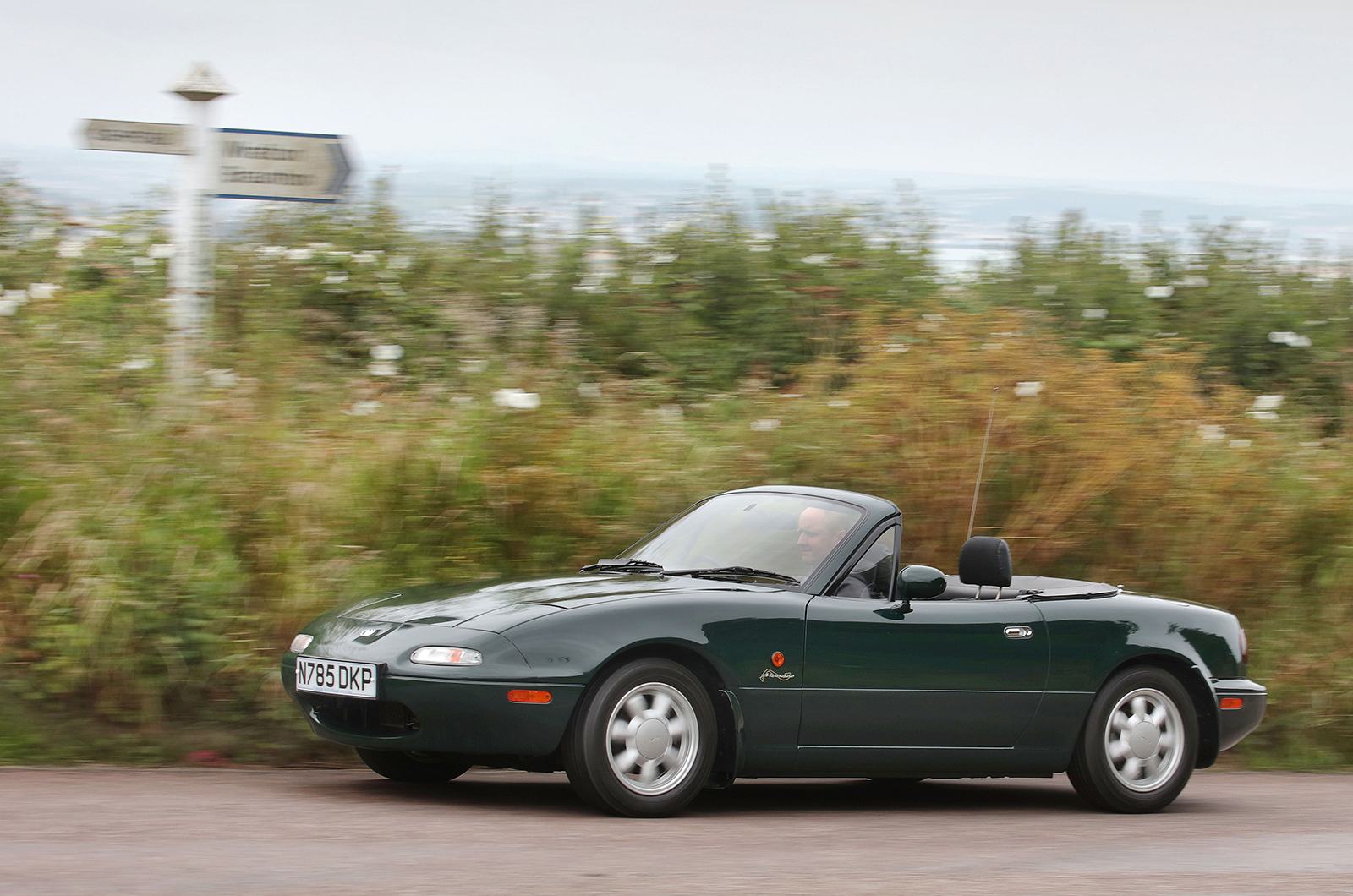 Classic & Sports Car – Buyer’s guide: Mazda MX-5 (NA)