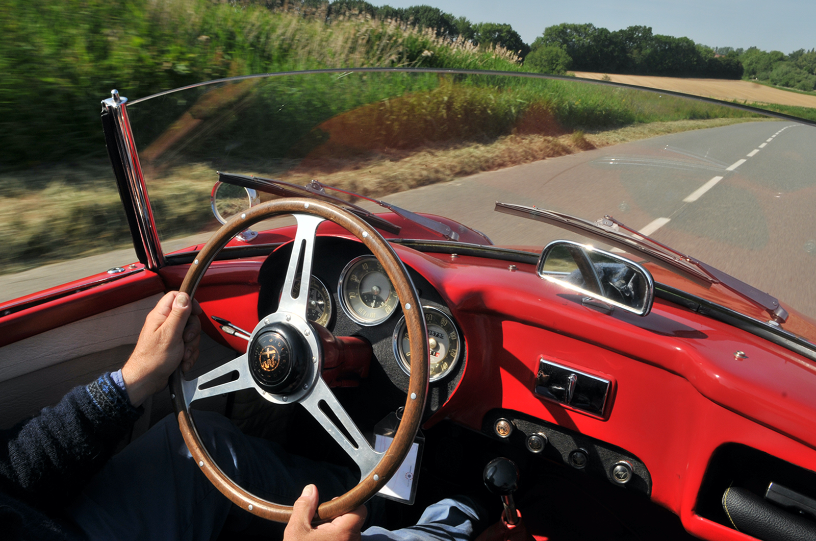Classic & Sports Car – Alfa Romeo Giulietta Spider: Bertone’s best-kept secret