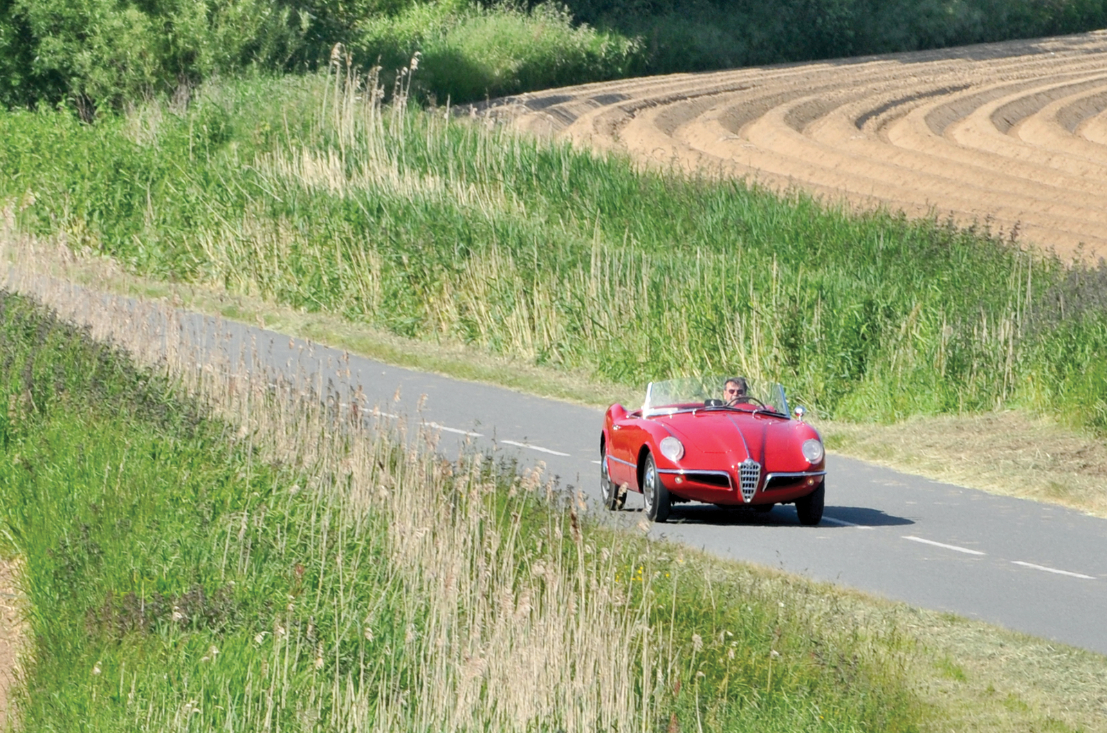 Classic & Sports Car – Alfa Romeo Giulietta Spider: Bertone’s best-kept secret