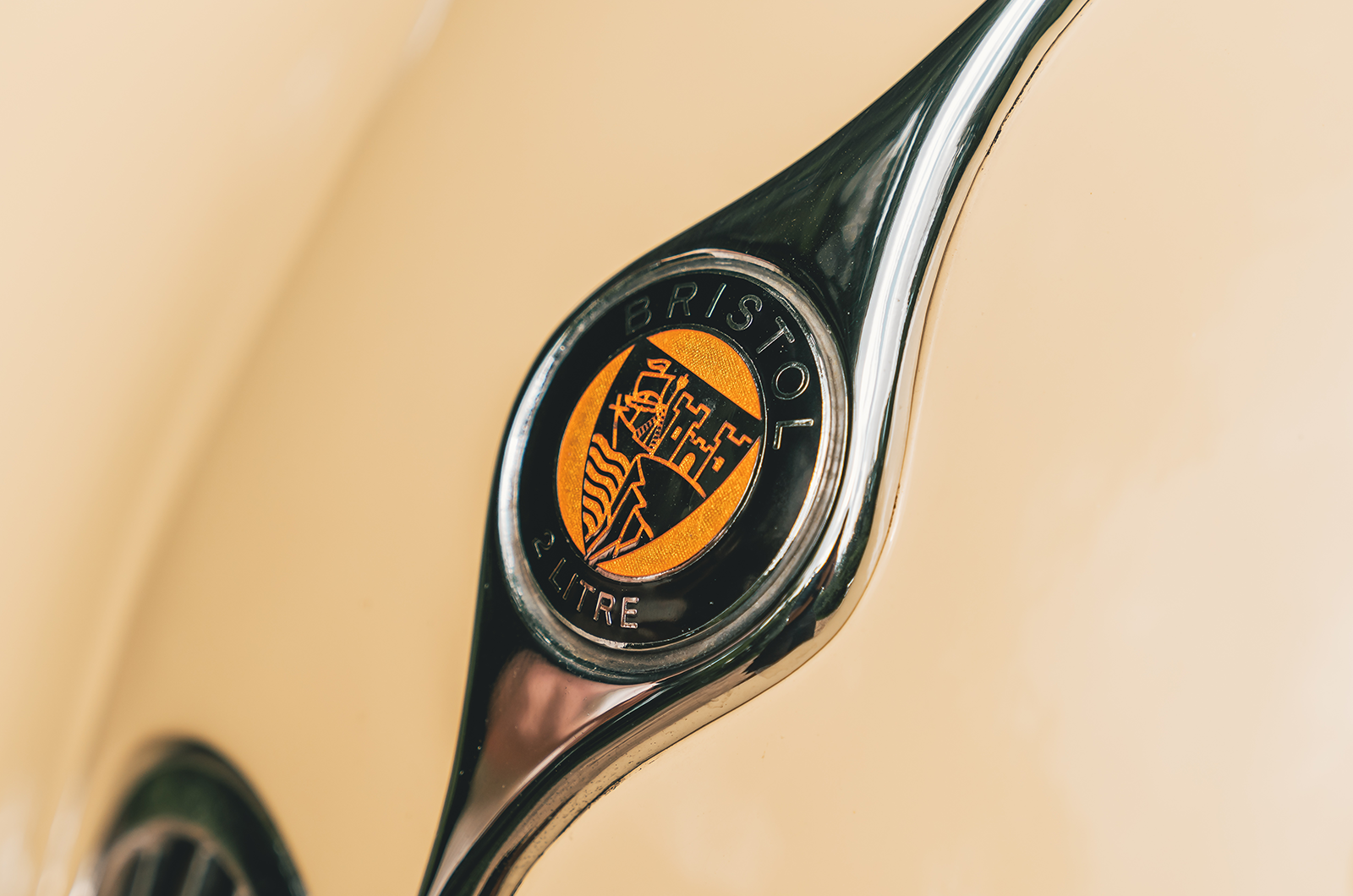 Classic & Sports Car – Bristol 400 drophead coupé: open season