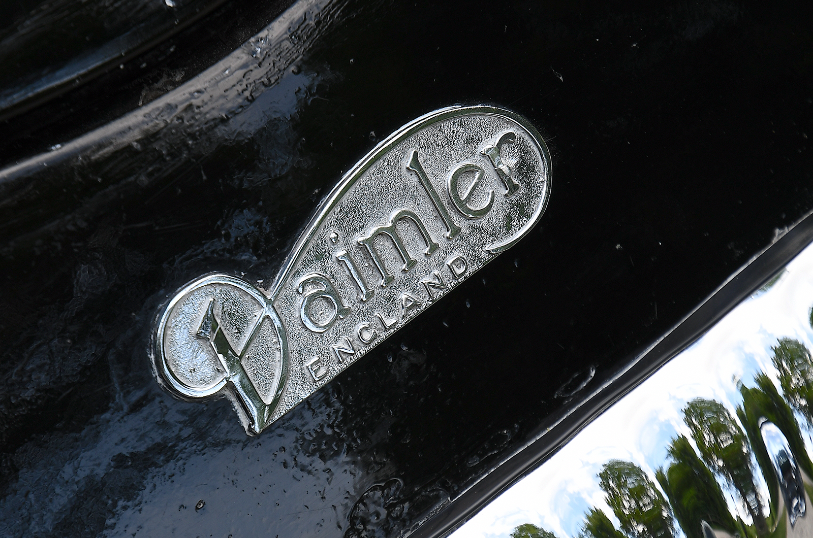 Classic & Sports Car – MGA vs Daimler SP250: high-speed policing