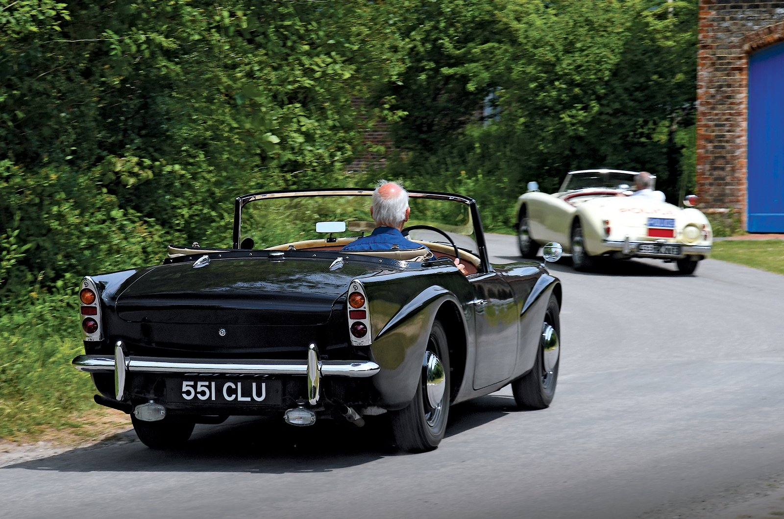 Classic & Sports Car – MGA vs Daimler SP250: high-speed policing