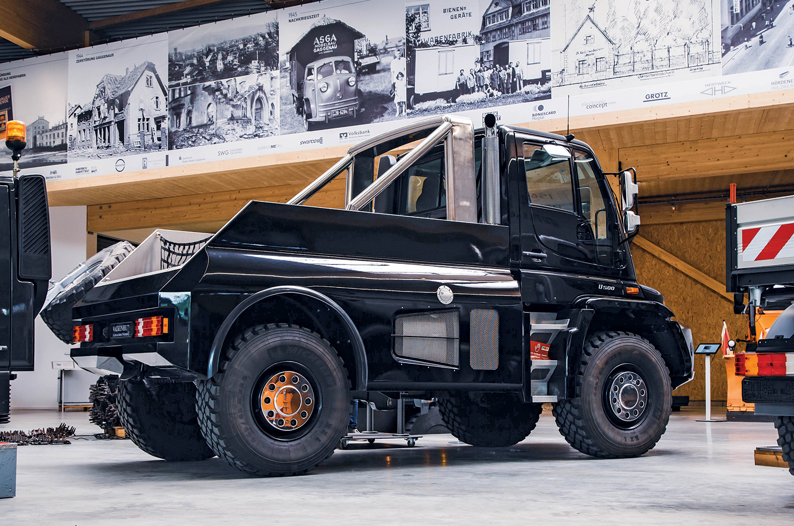 Classic & Sports Car – Classic shrine: Unimog Museum