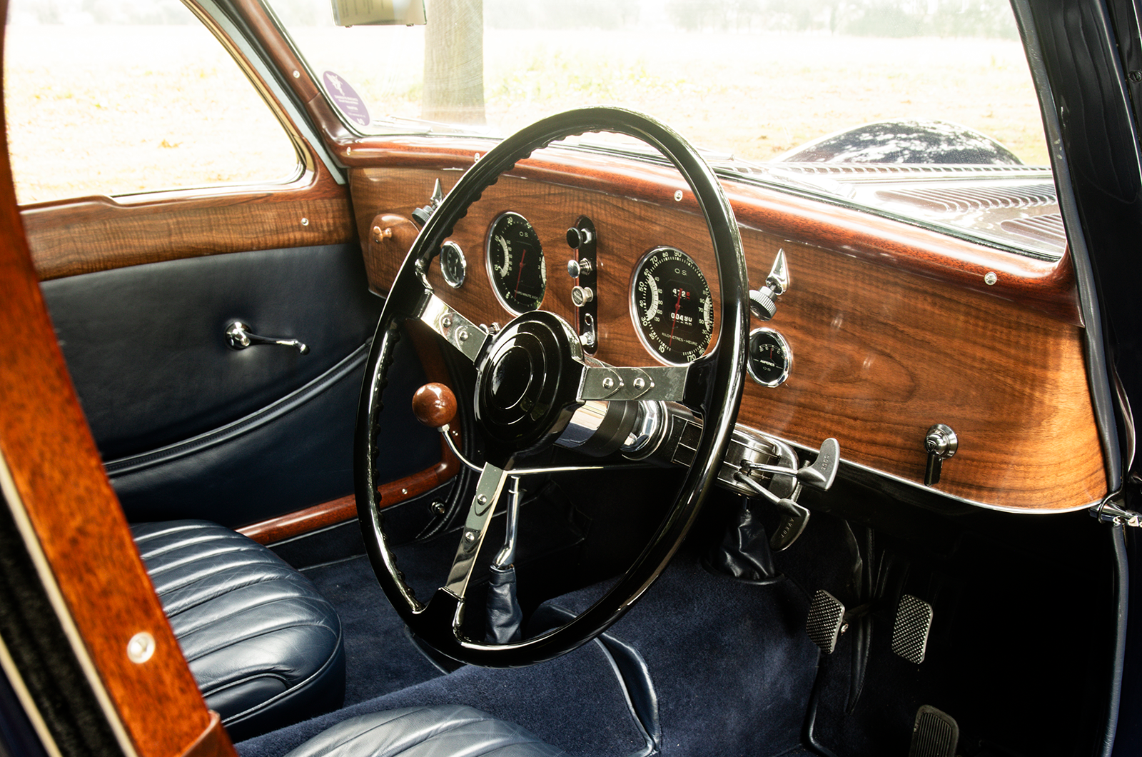 Classic & Sports Car – Delahaye Type 145: the retired racer turned chic coupé