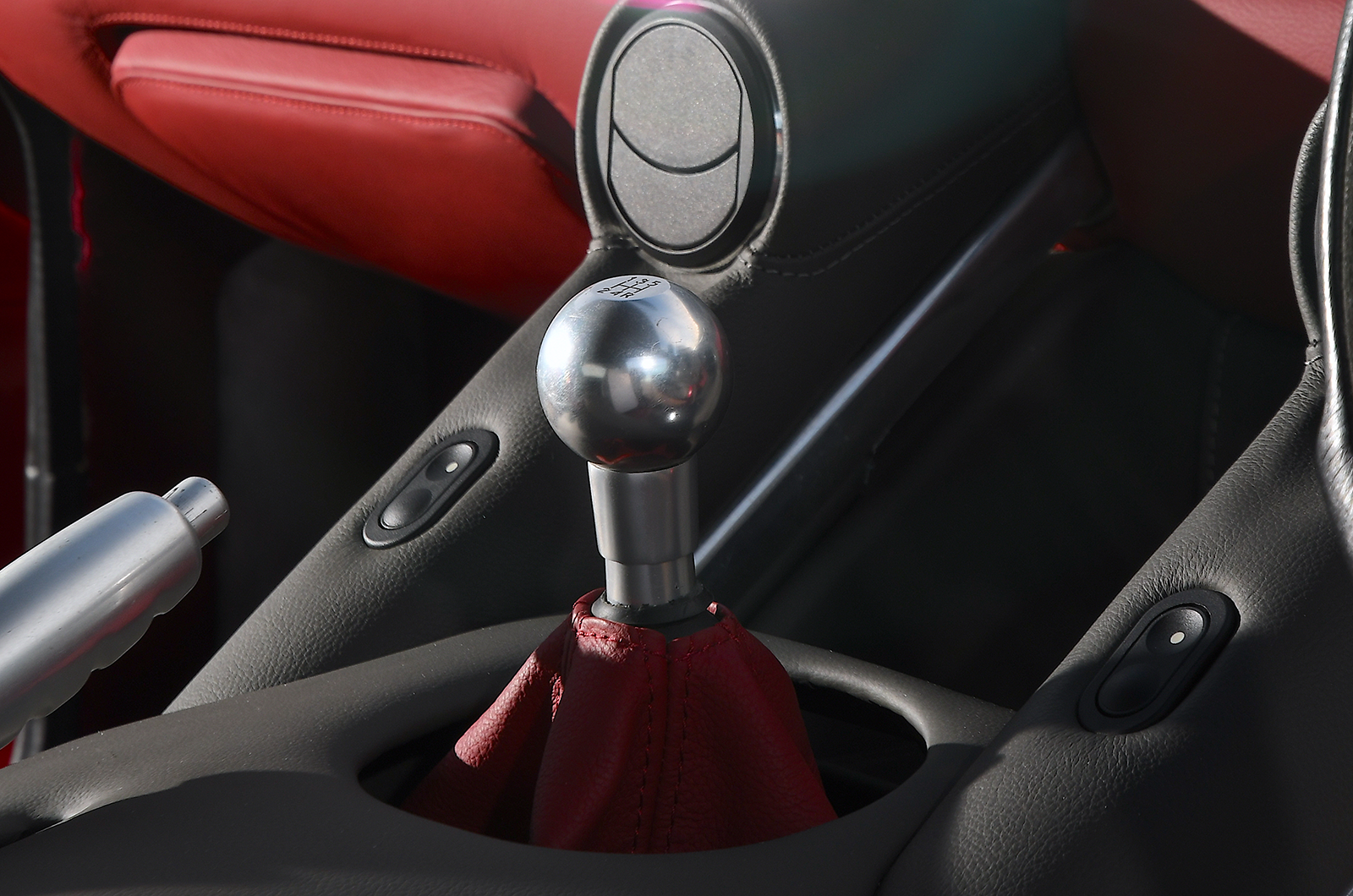 Classic & Sports Car – TVR T440R: Blackpool’s 200mph road-racer