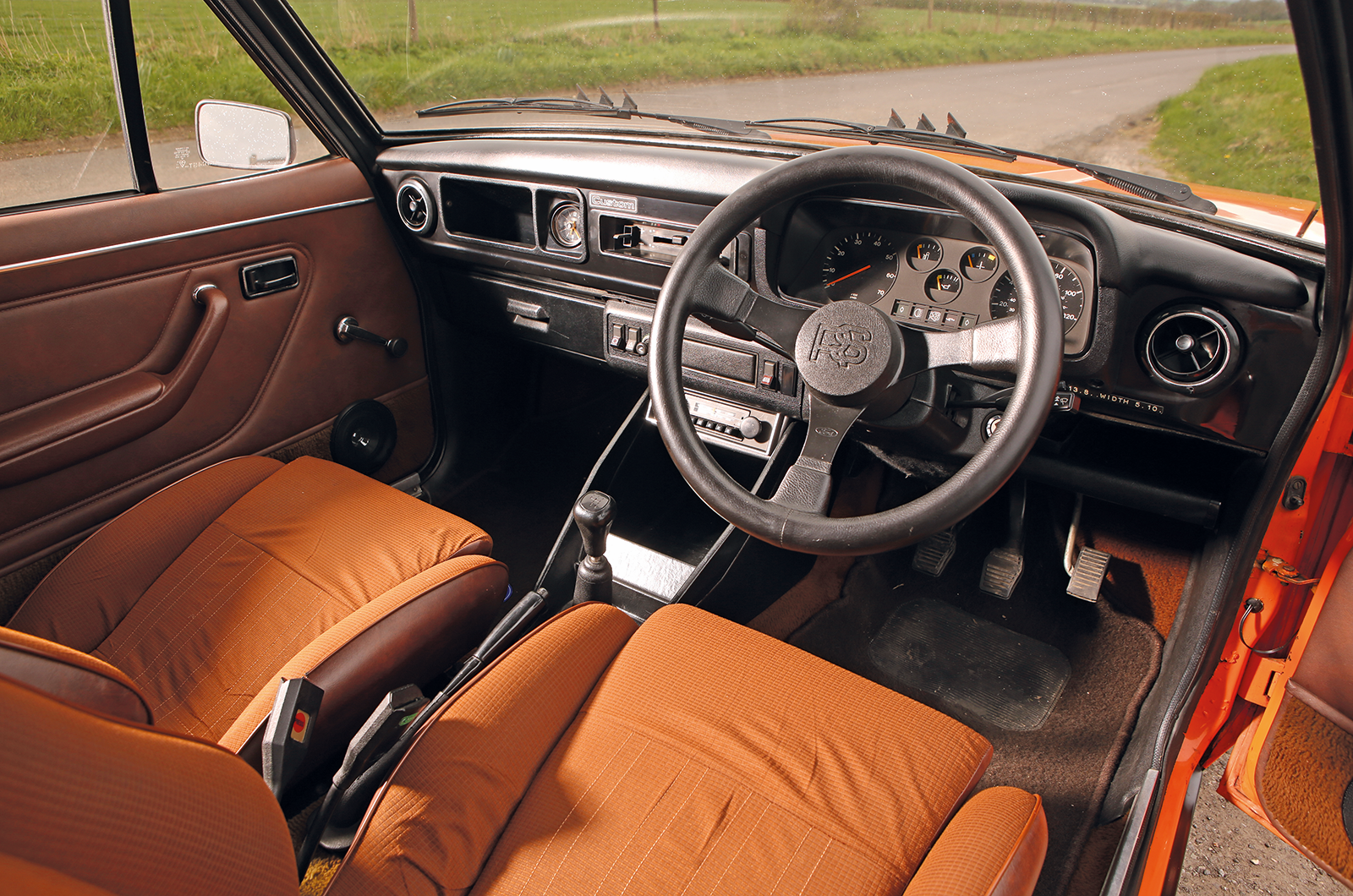 Classic & Sports Car – Ford Escort vs Hillman Avenger vs Vauxhall Firenza: hot hatch beaters