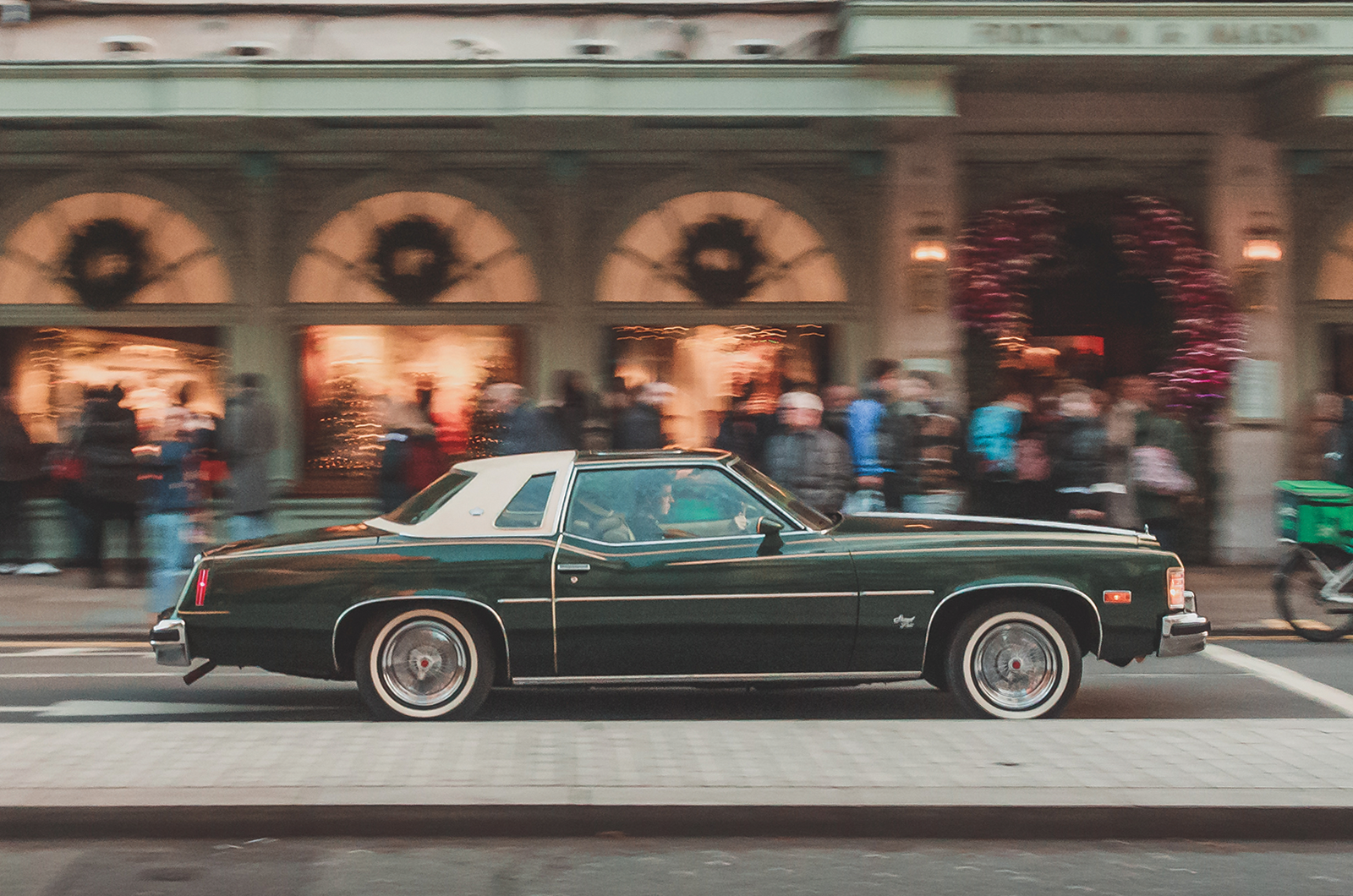 Classic & Sports Car – Pontiac Grand Prix: excess all areas