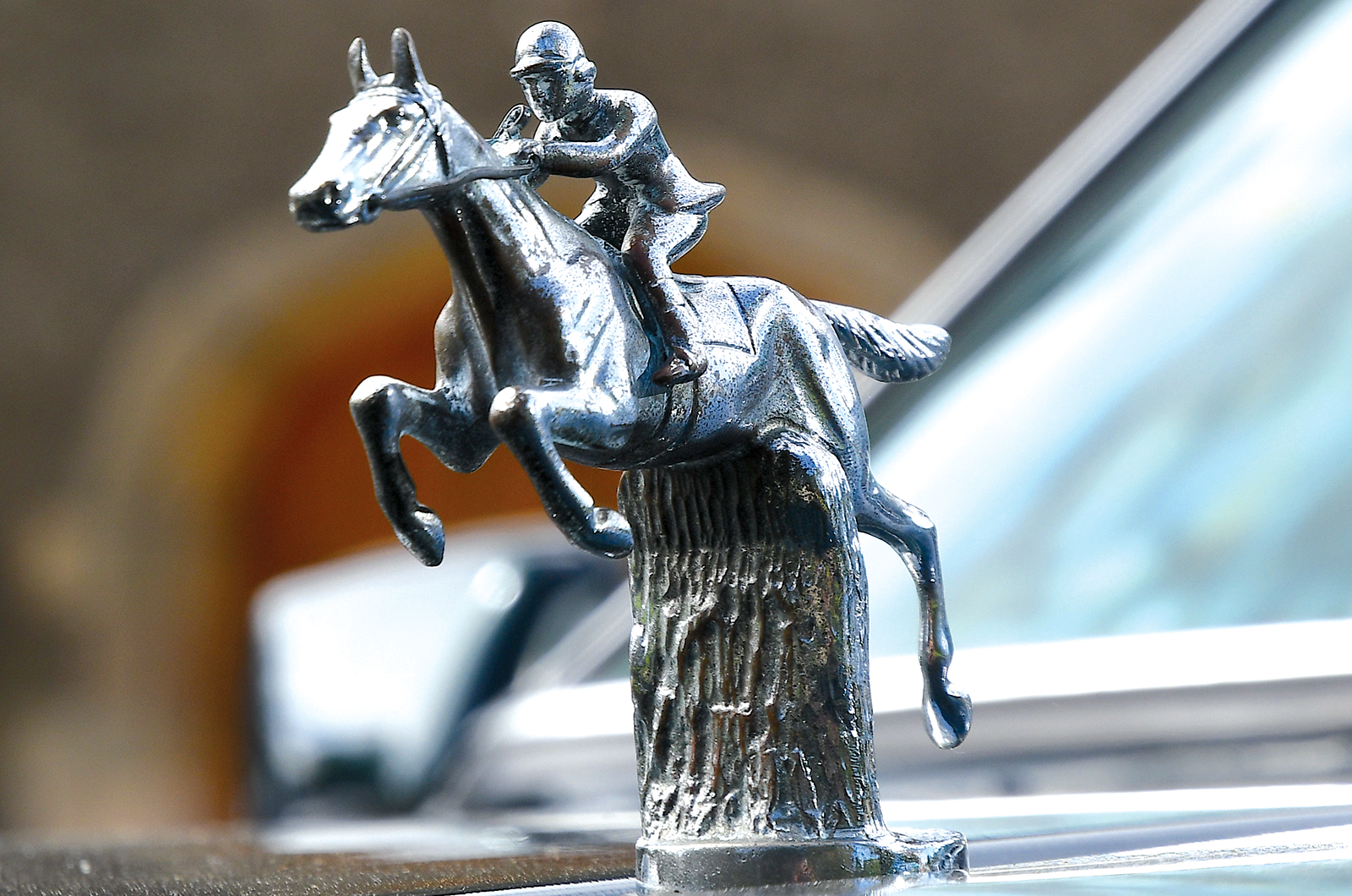 Classic & Sports Car – Middlebridge Scimitar GTE: by Royal appointment