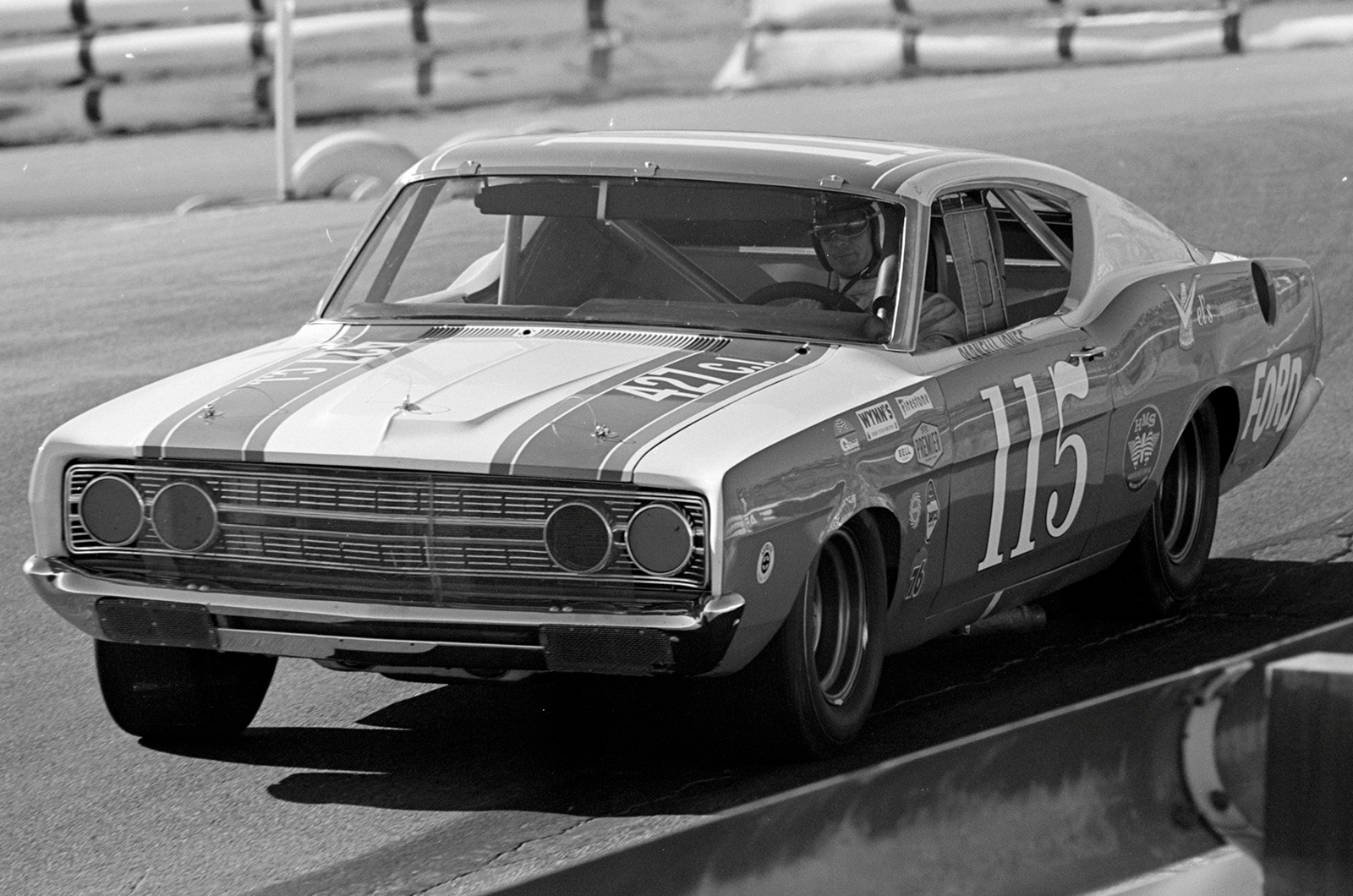 Classic & Sports Car – RIP Parnelli Jones 1933-2024