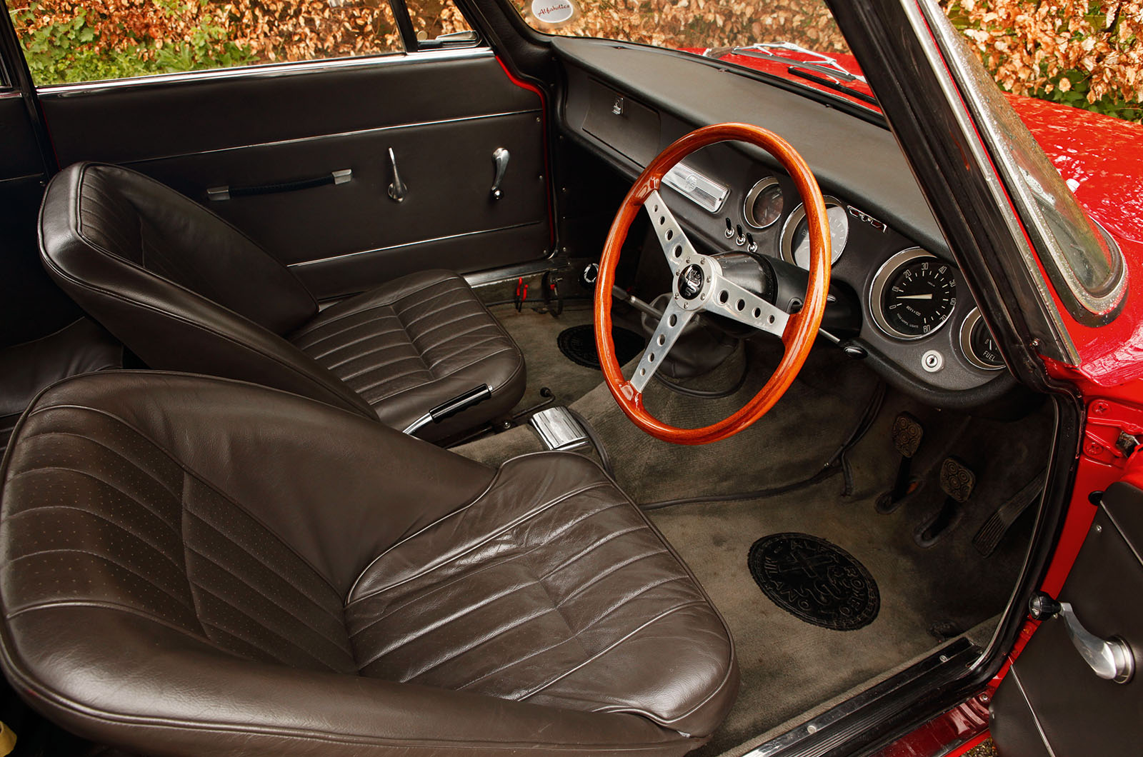 Classic & Sports Car – Alfa Romeo Giulia: celebrating the superb 105 series