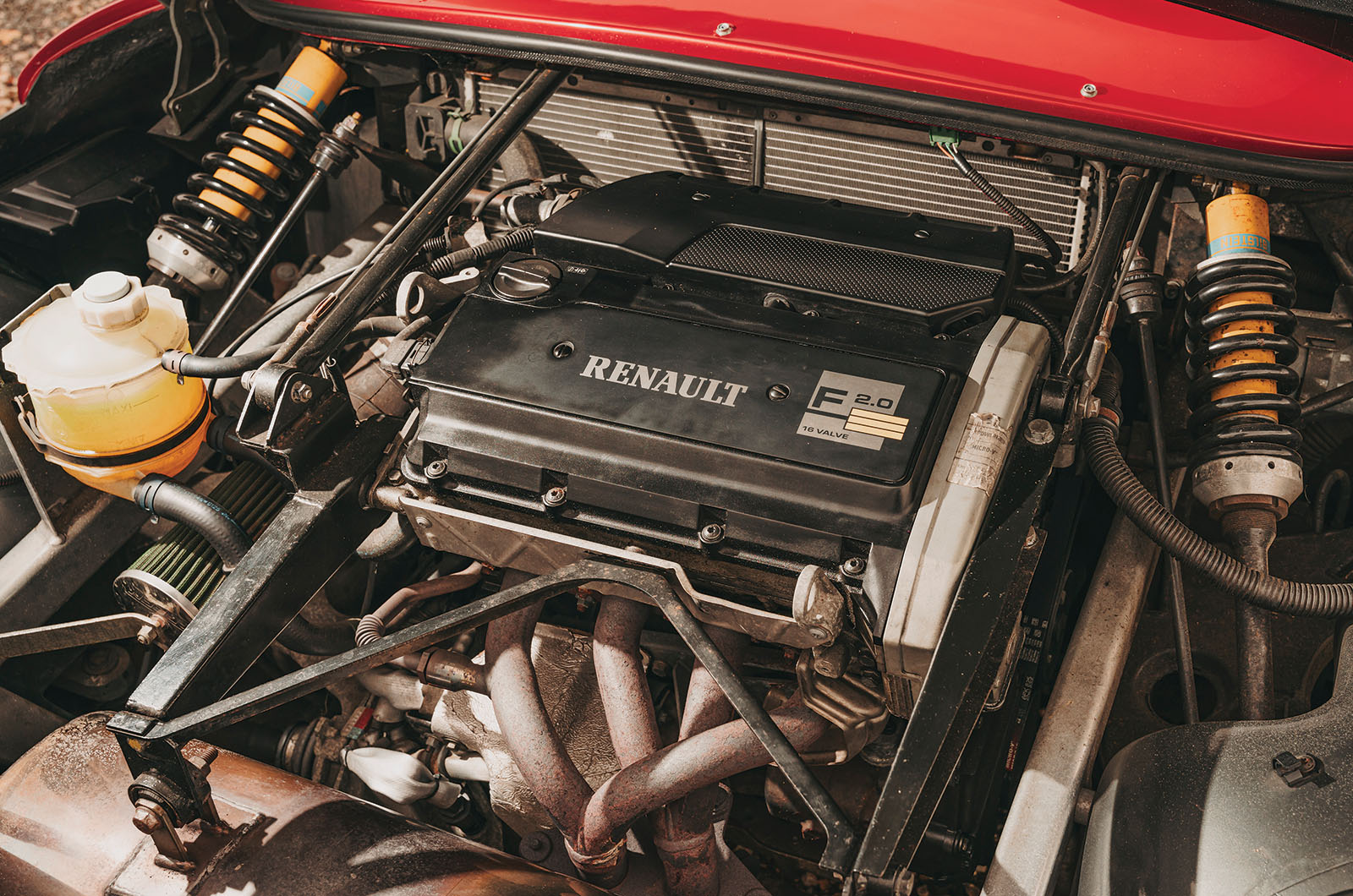 Classic & Sports Car – Renault Sport Spider vs Lotus 340R: diet poke