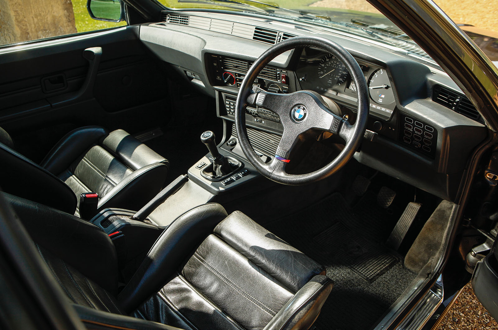 Classic & Sports Car – BMW M635CSi: charting the rise of modern classic cars