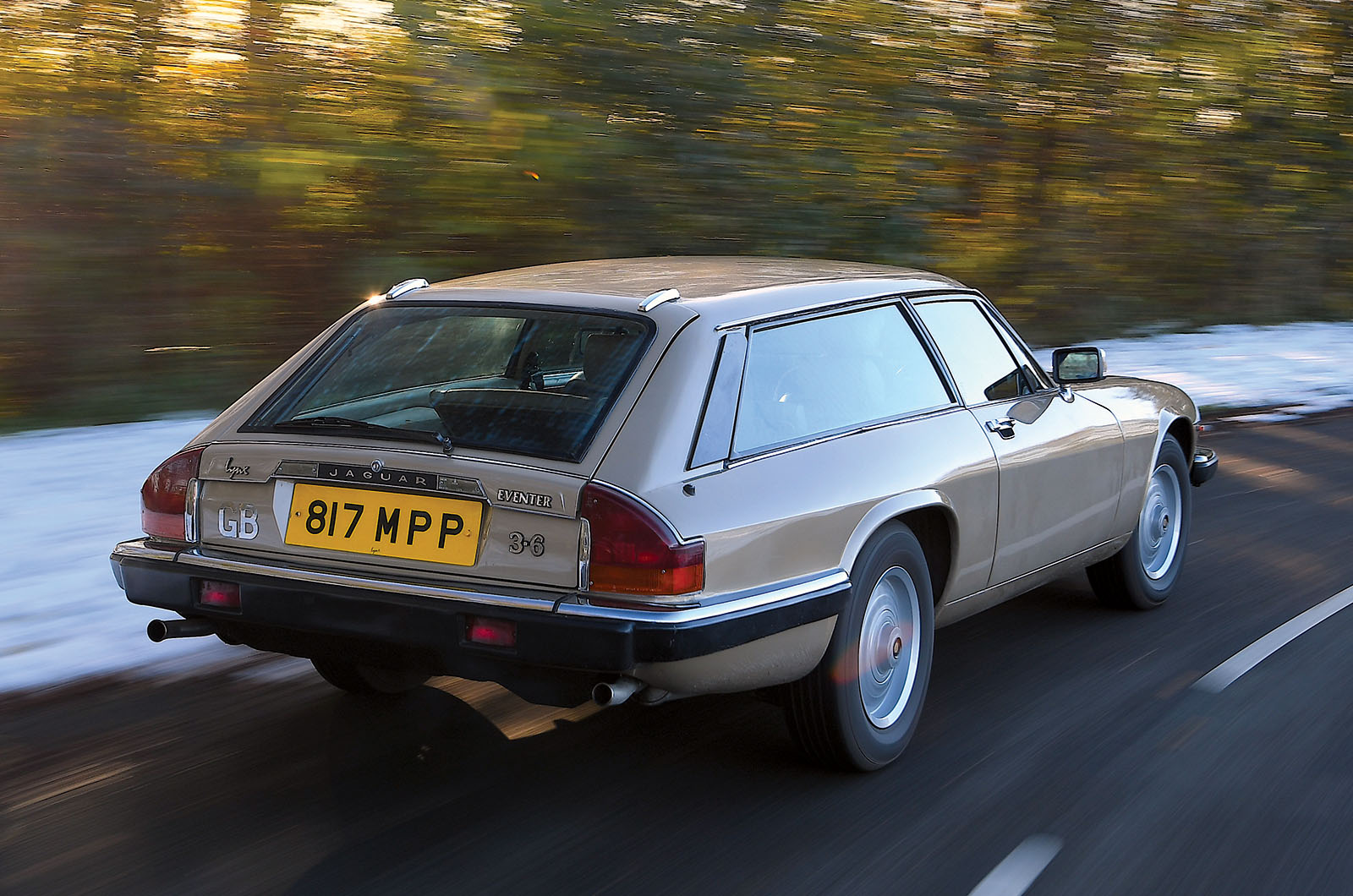 Jaguar XJ-S 