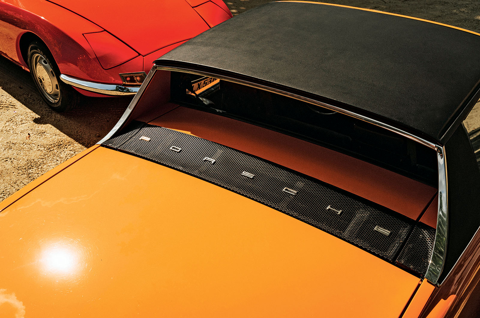 Classic & Sports Car – Porsche 914 1.7 vs Matra M530 LX: anything but ordinary