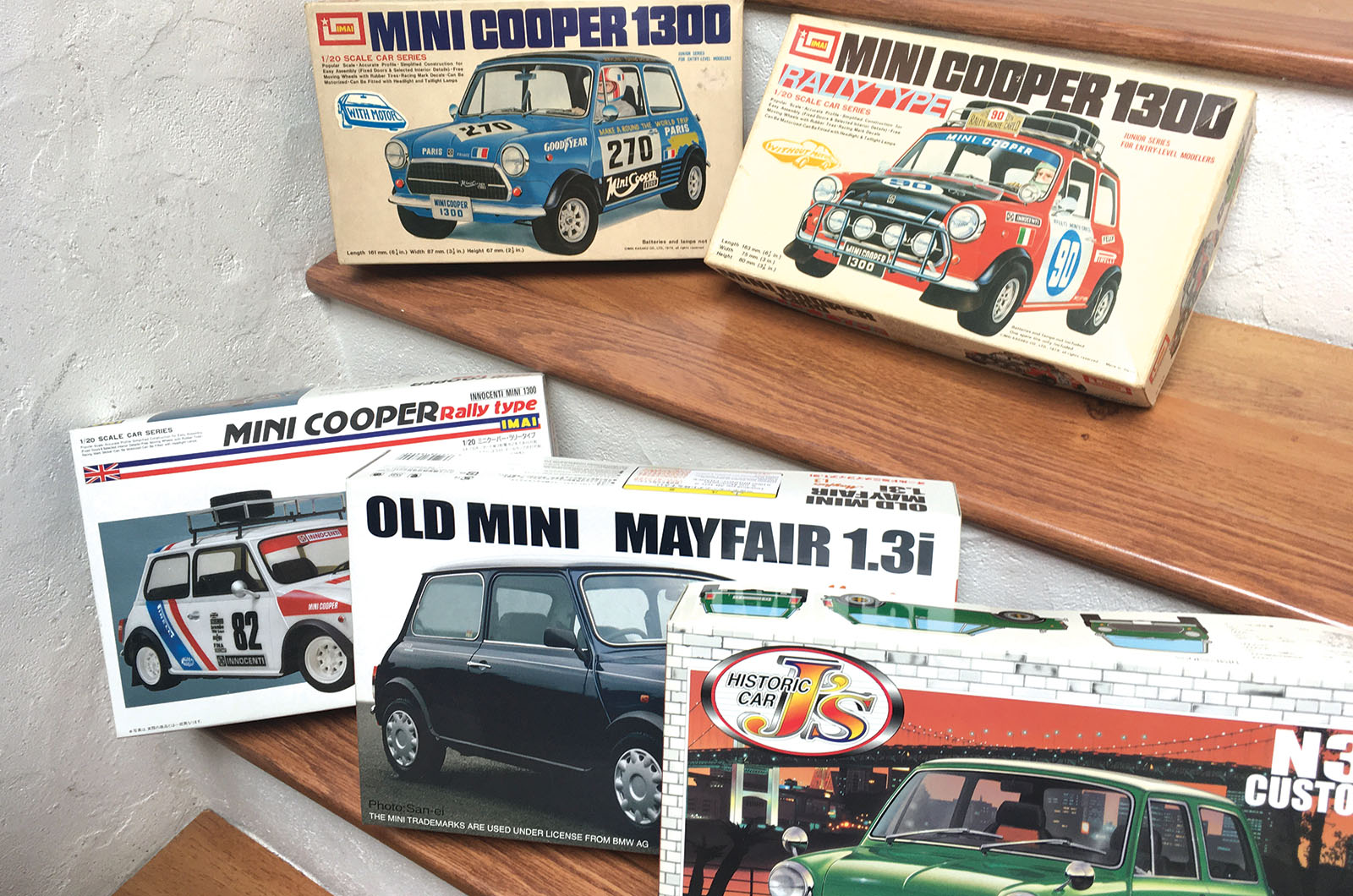 Classic & Sports Car – Also in my garage: classic Minis and memorabilia