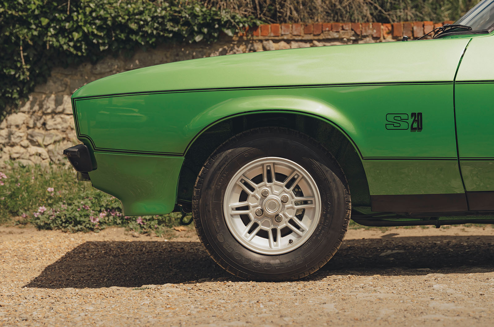 Classic & Sports Car – Ford Capri II 2.0S: fulfilling a dream