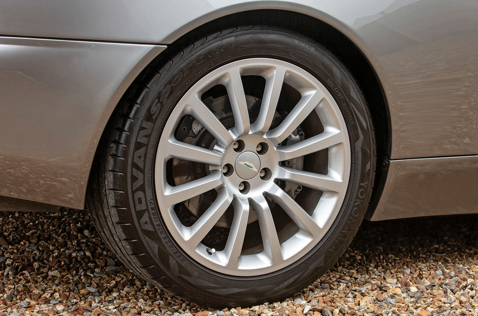 Classic & Sports Car – Buyer’s guide: Aston Martin V12 Vanquish