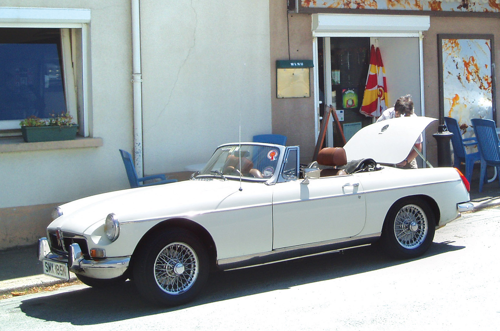 Classic & Sports Car – Your classic: MGB roadster
