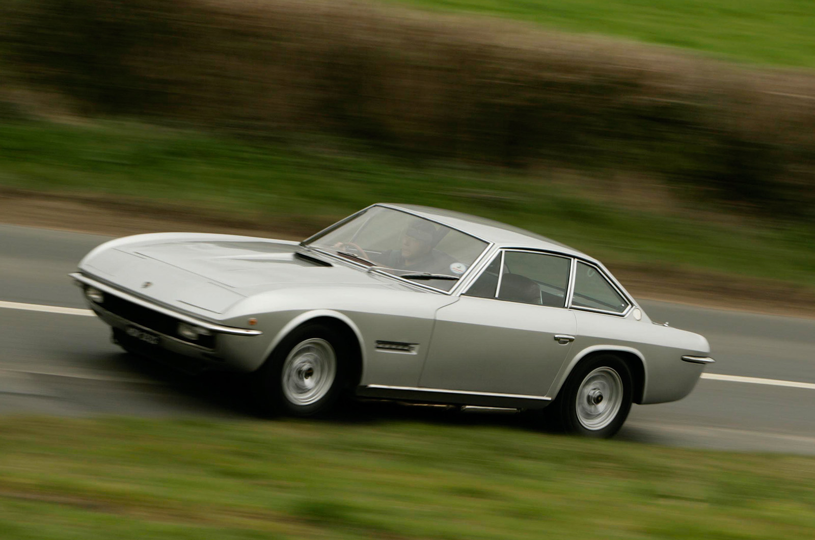 Classic & Sports Car – Lamborghini Islero S: ghost of a chance