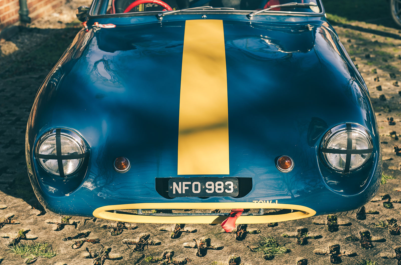 Classic & Sports Car – TVR Grantura: slip-sliding away