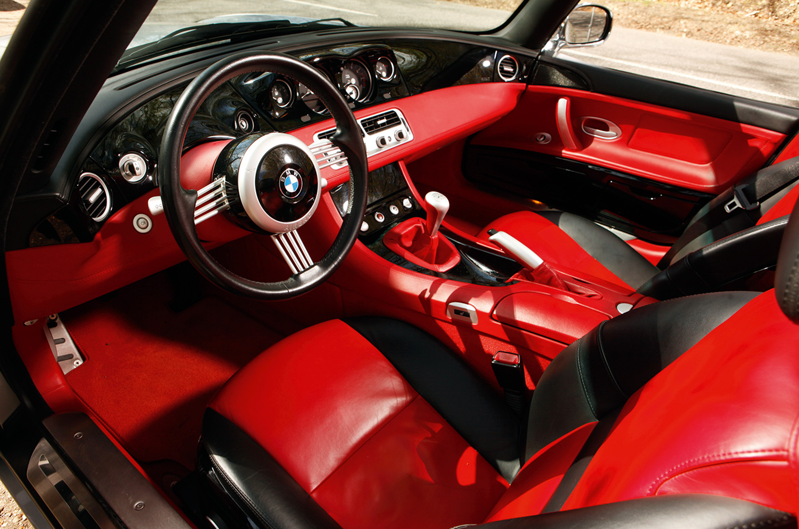 Classic & Sports Car – BMW Z8: history repeating?