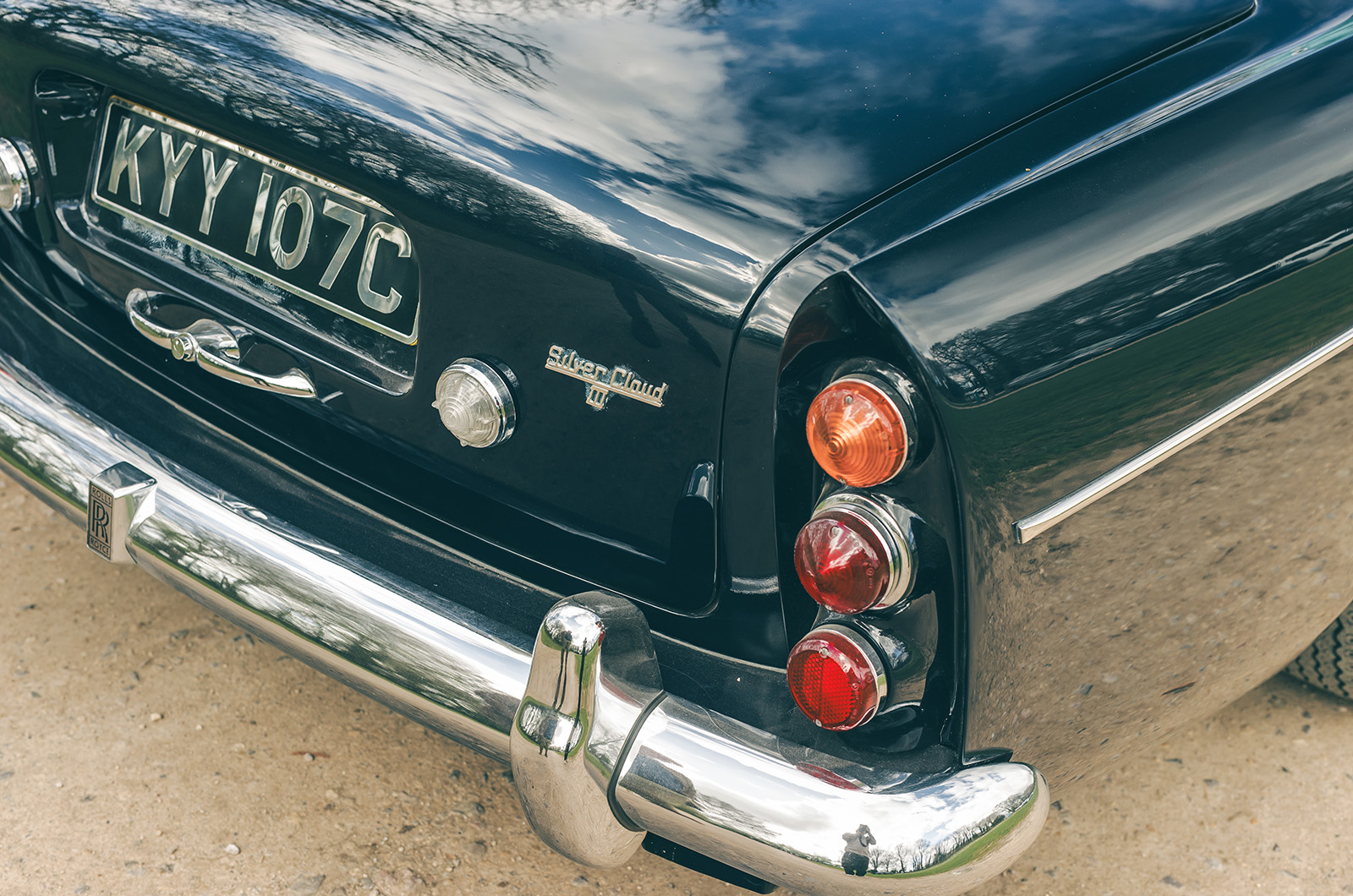 Classic & Sports Car – Rolls-Royce Silver Cloud III: Blow-Up’s star car