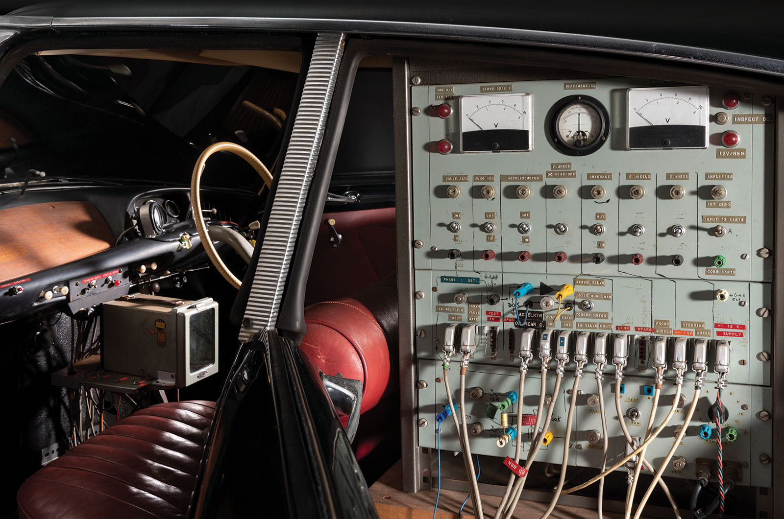 Classic & Sports Car – Self-driving Citroën DS: Britain’s 1960s pioneer