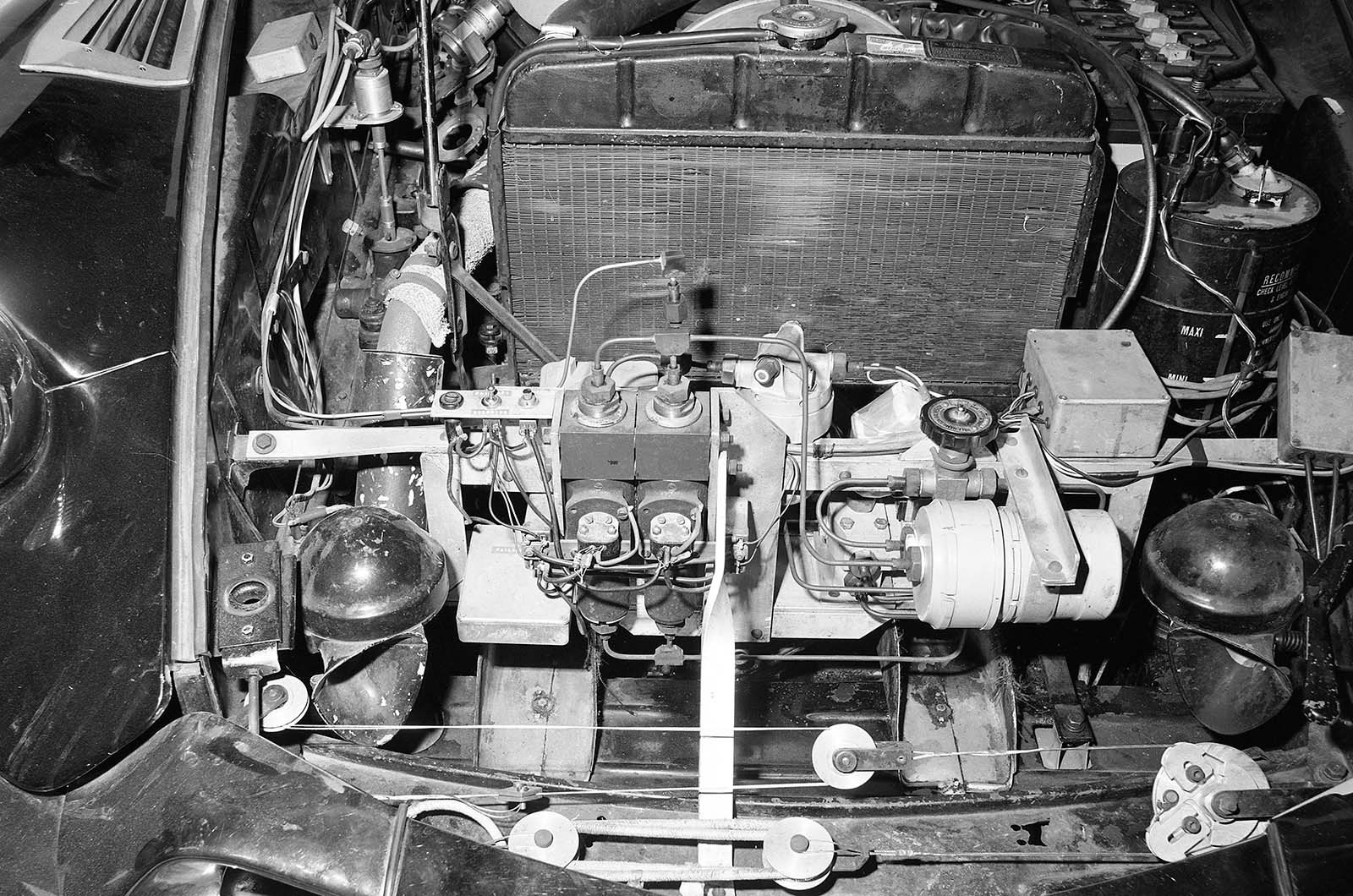 Classic & Sports Car – Self-driving Citroën DS: Britain’s 1960s pioneer