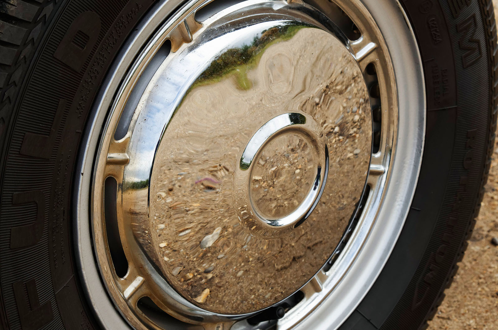 Classic & Sports Car – Austin-Healey Sprite vs Toyota Sports 800 vs Fiat 850 Sport Spider: the little league