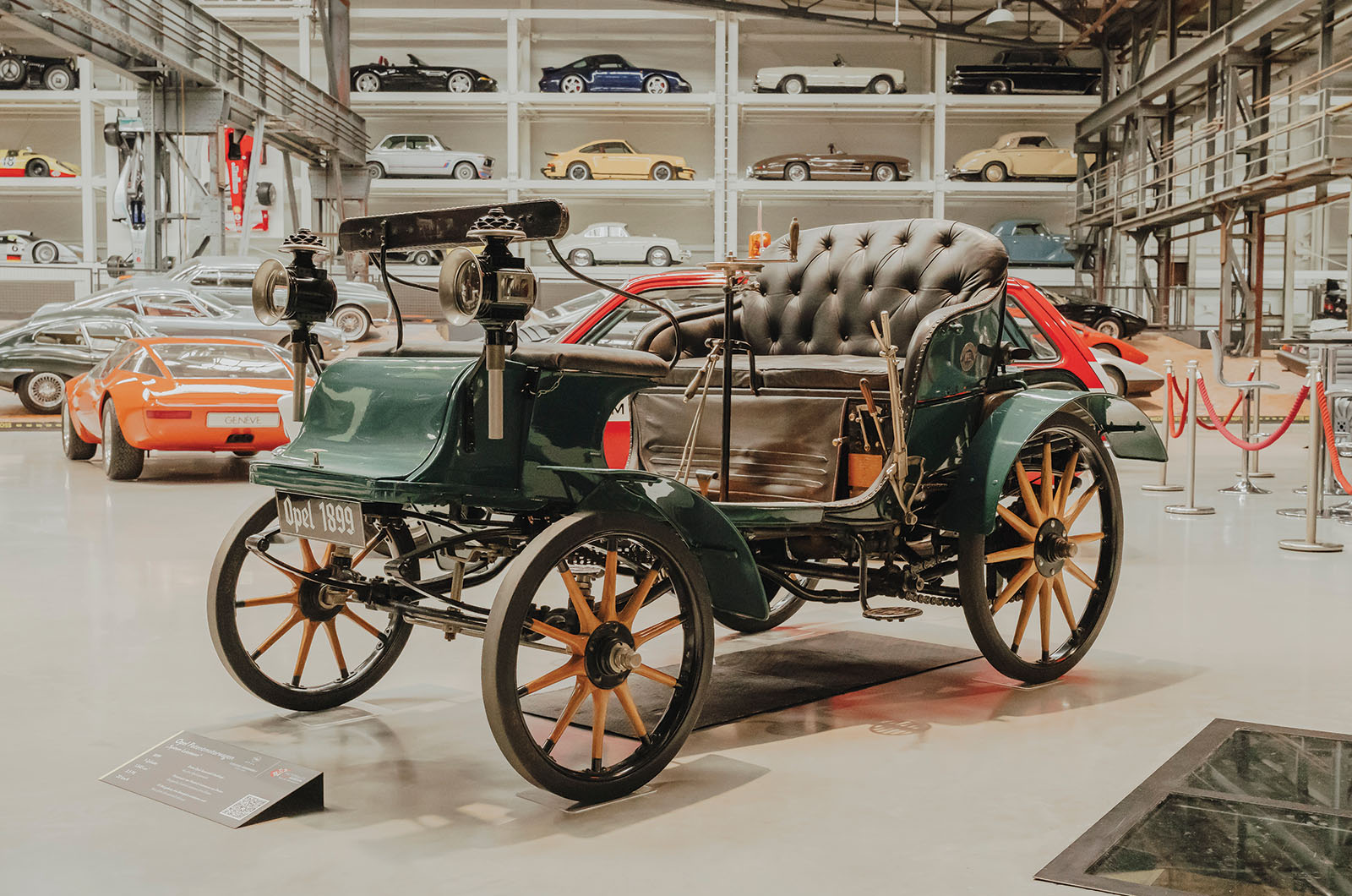 Classic & Sports Car – Classic shrine: The Loh Collection