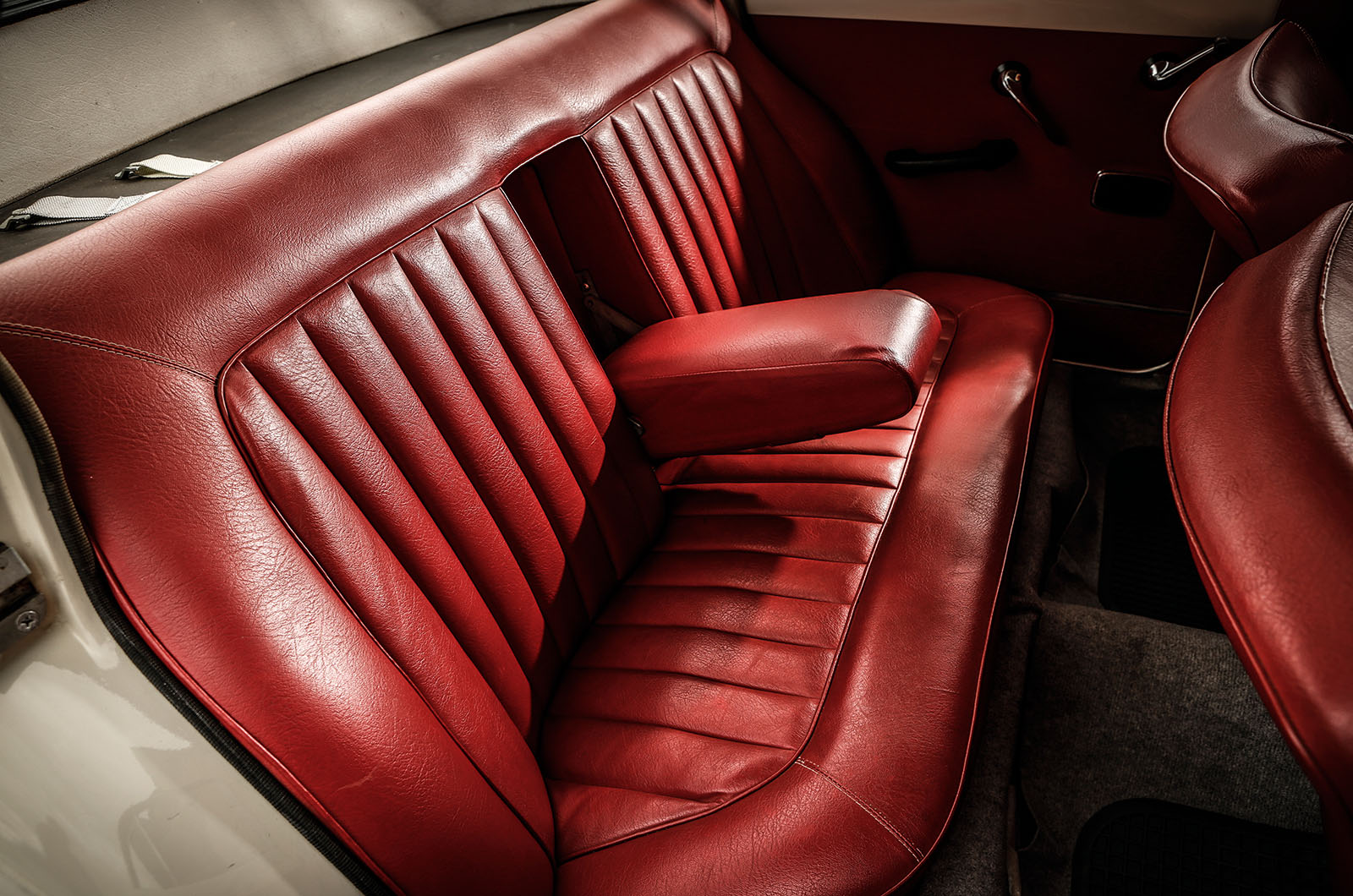 Classic & Sports Car – Volvo Amazons: solid as a rock