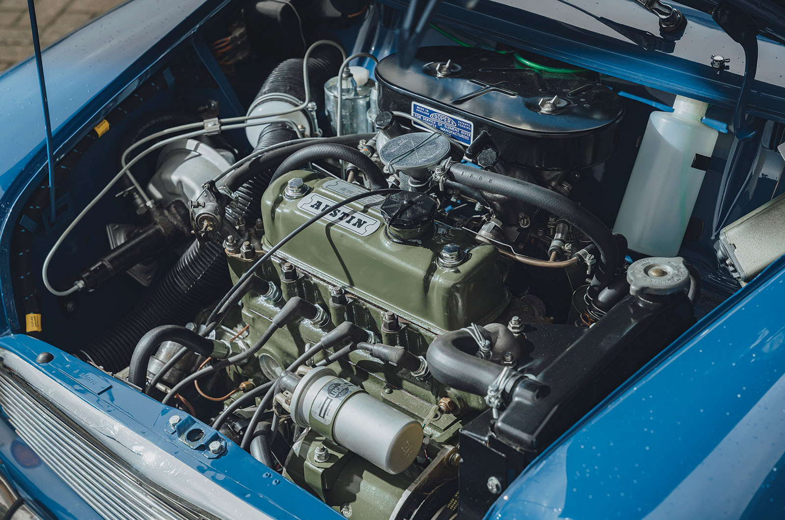 Classic & Sports Car – Greatest movie cars: a celebration of classics on camera